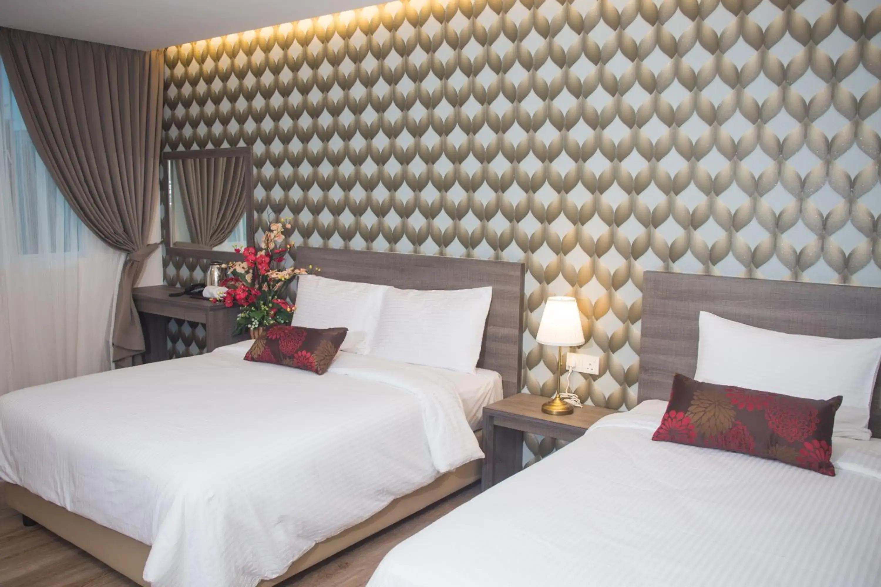 Bedroom, Bed in Qlassic Hotel Bedroom, Bed in Qlassic Hotel