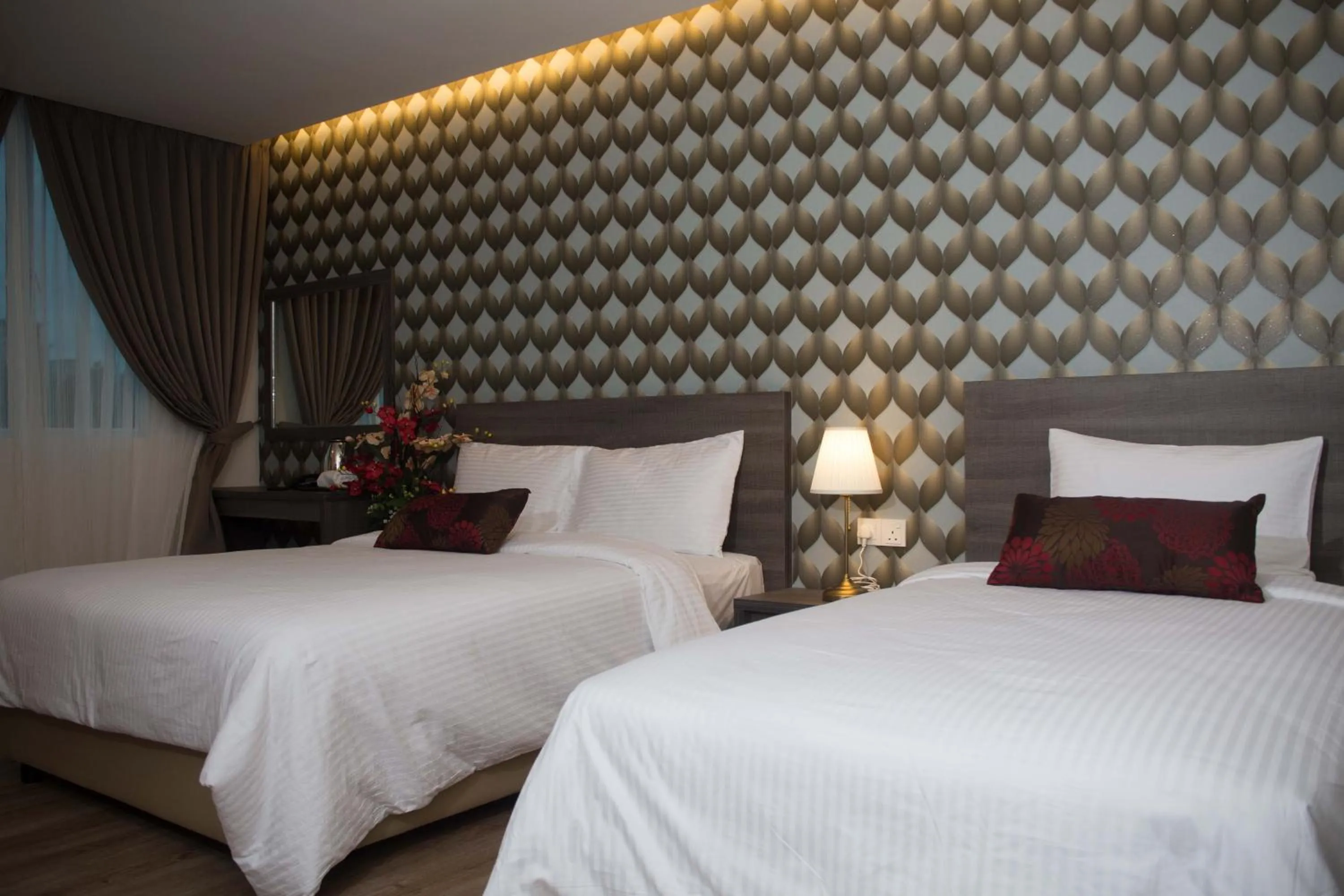 Bedroom, Bed in Qlassic Hotel