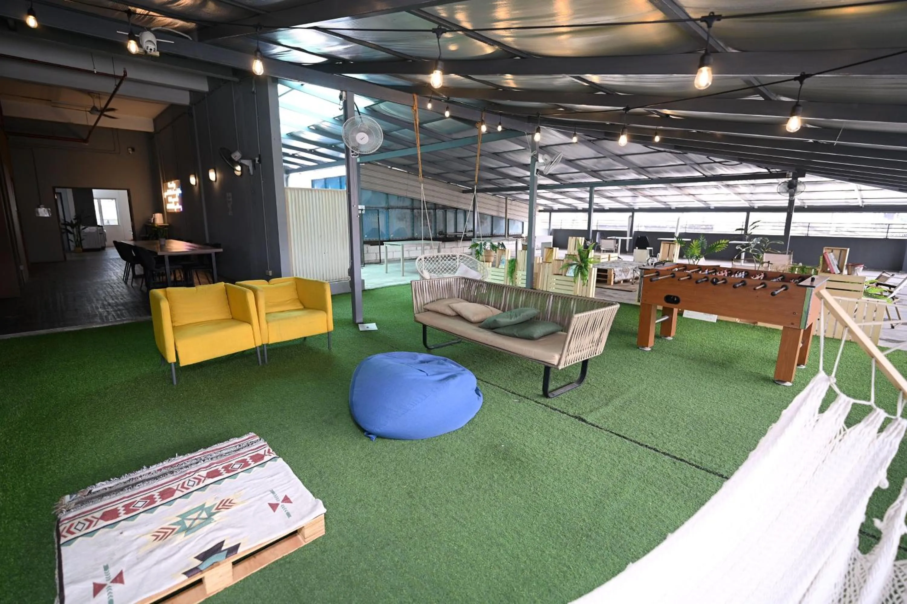 Swing & Pillows - KL Cheras Maluri