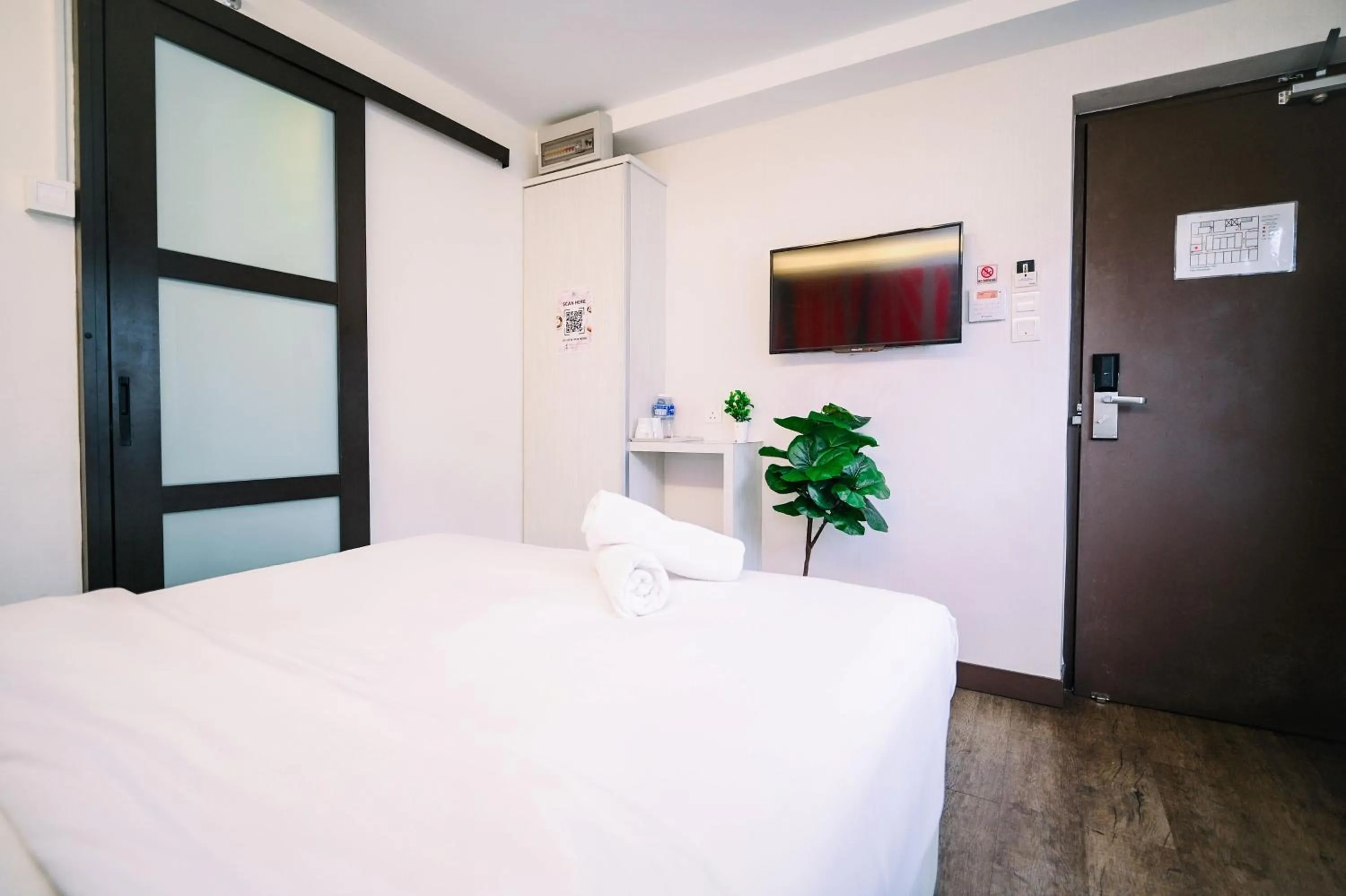 Swing & Pillows - KL Cheras Maluri