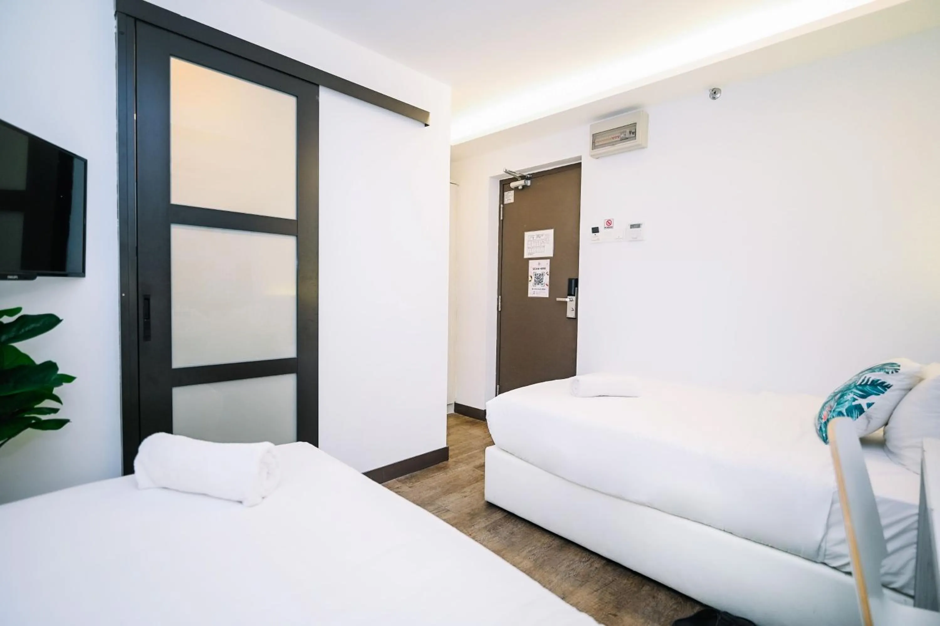 Swing & Pillows - KL Cheras Maluri