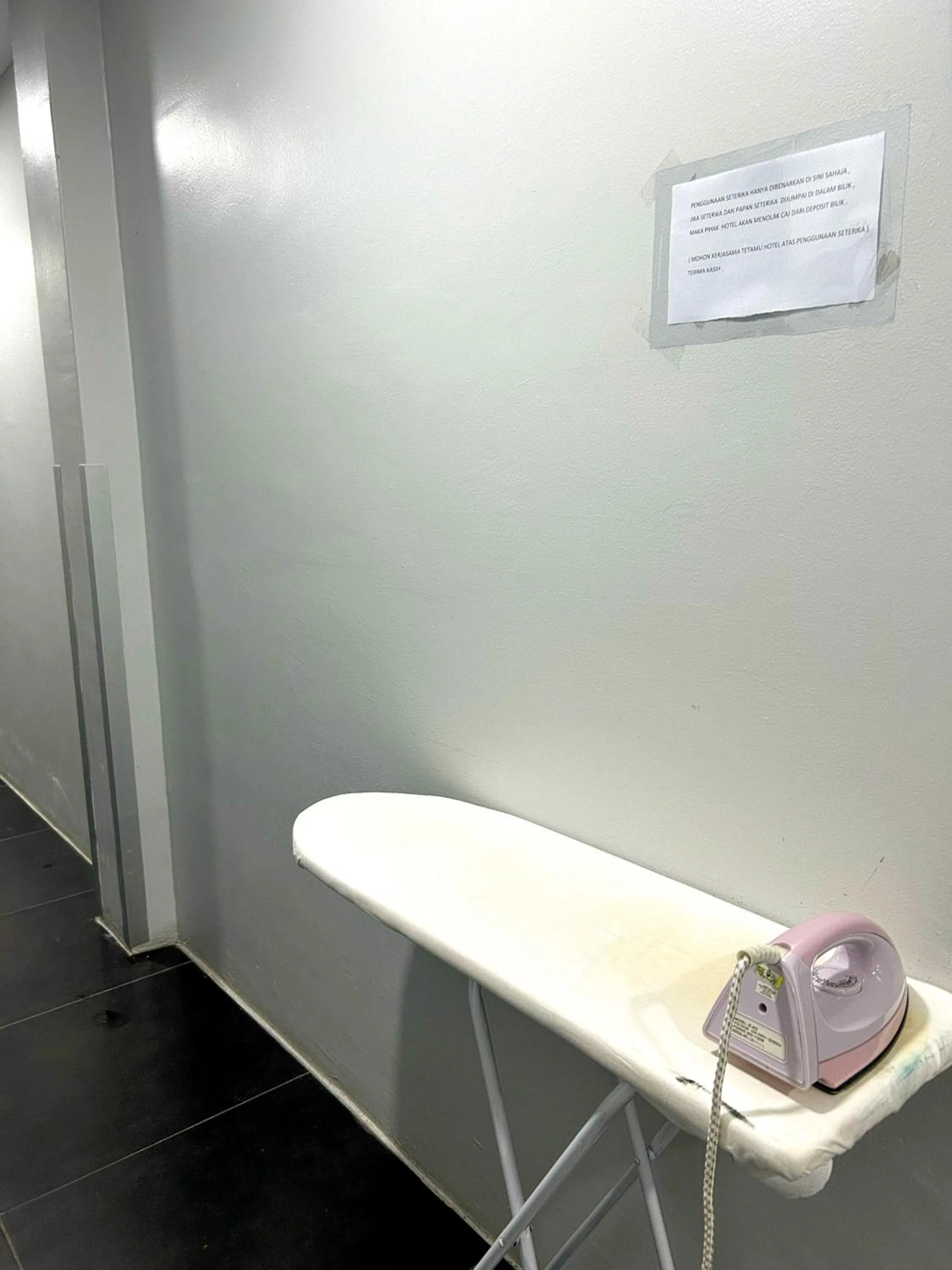 furniture in Double Happiness Hotel