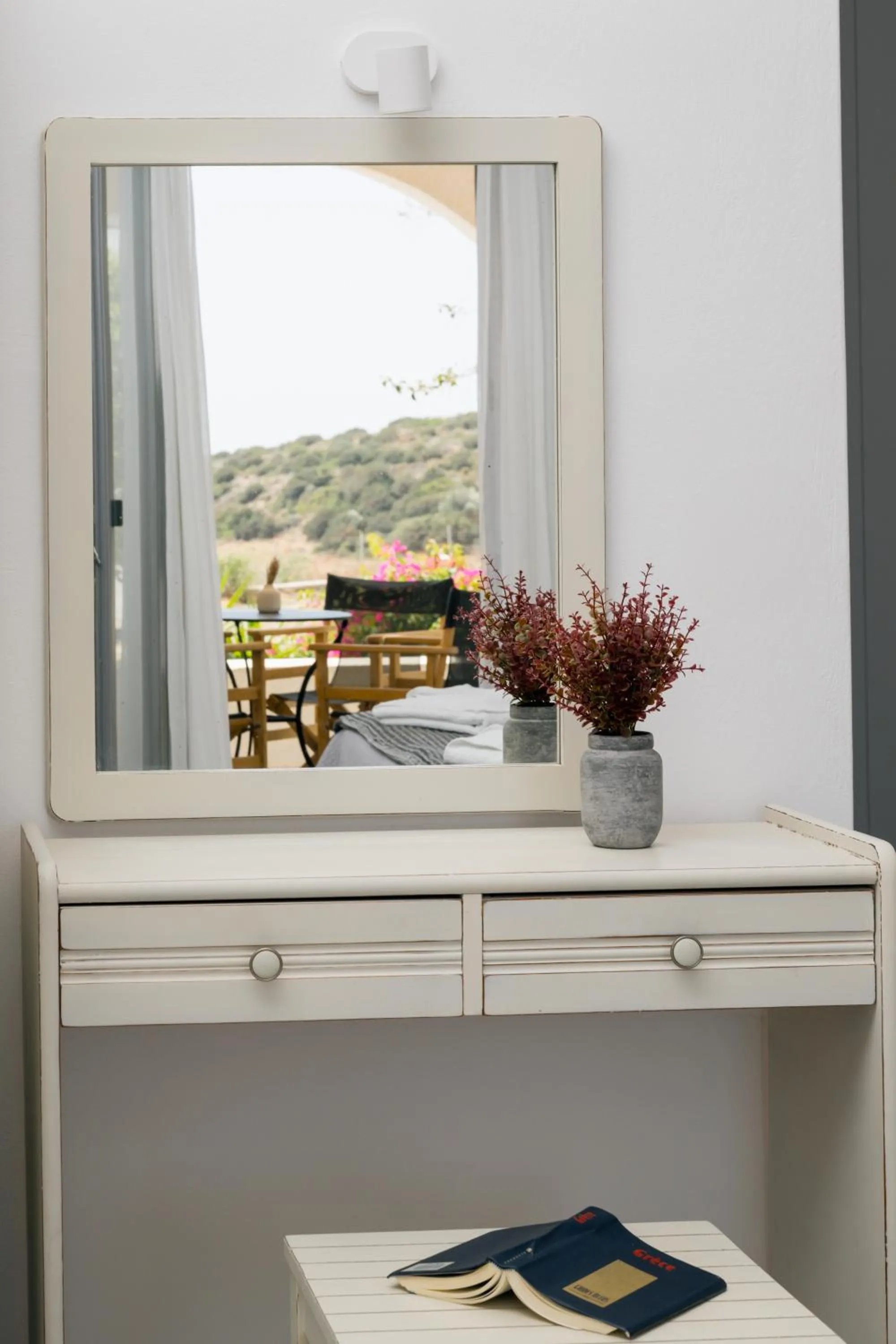 furniture in Scala Apartments