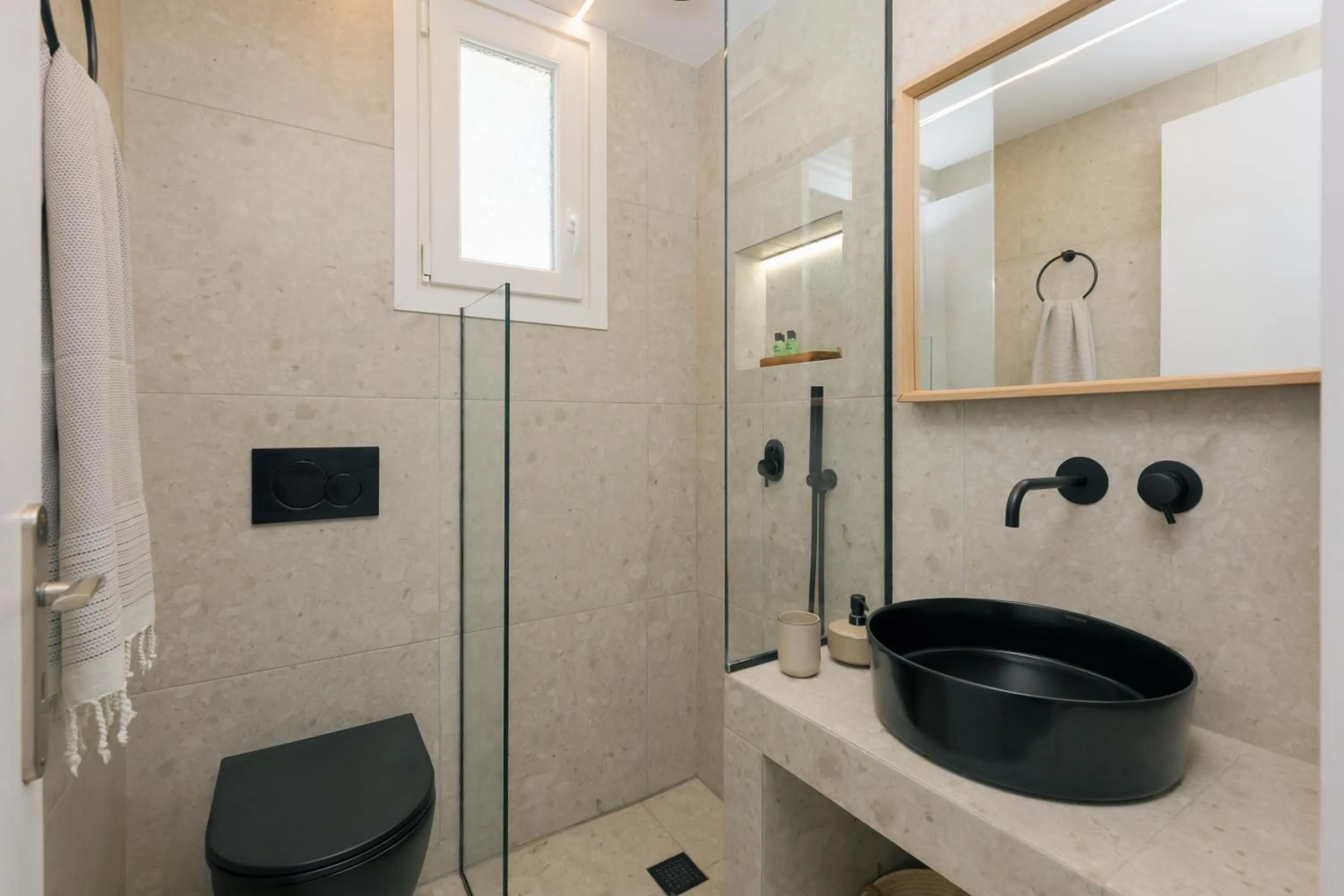 Shower in Scala Apartments