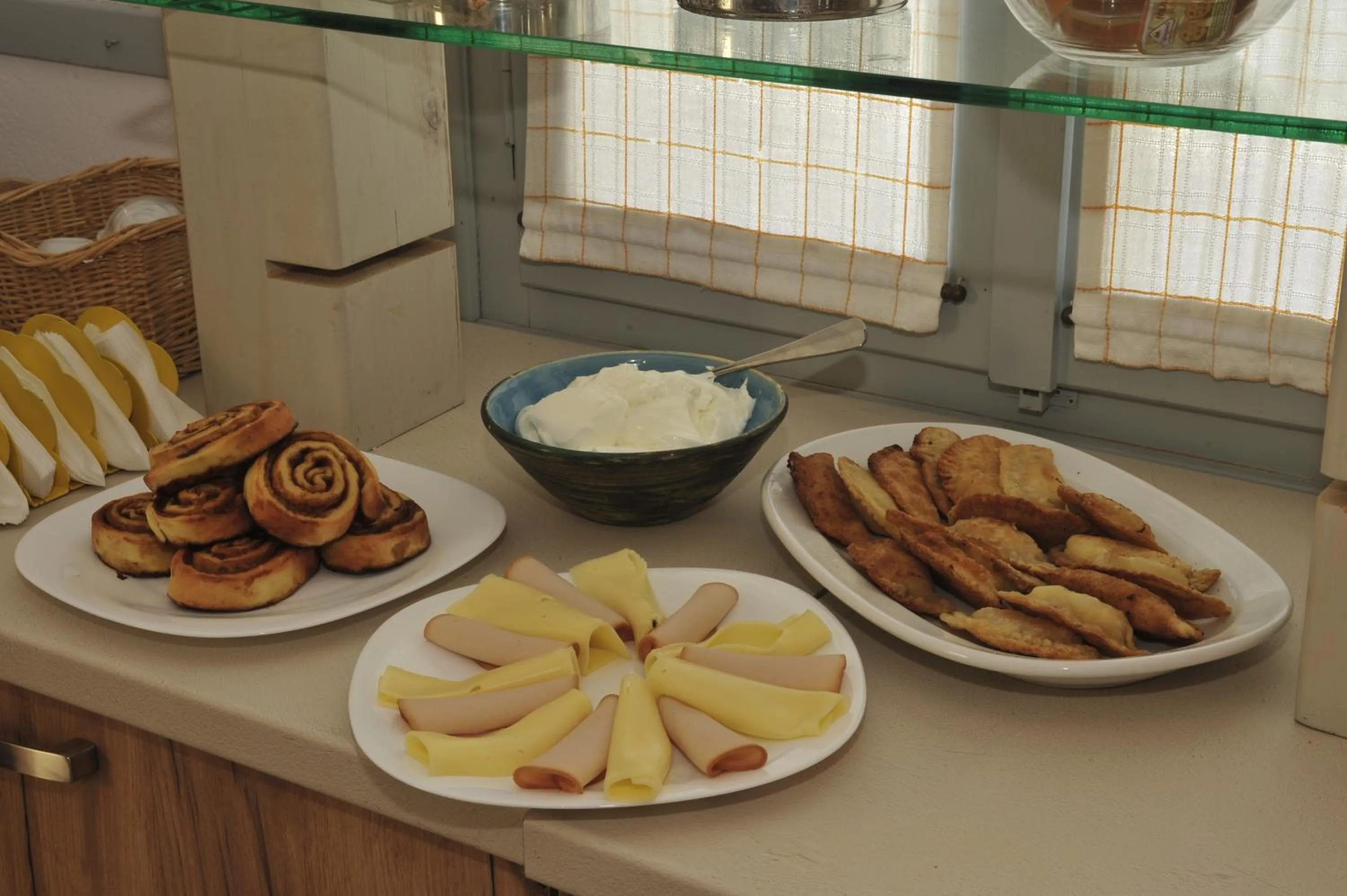 Buffet breakfast in Scala Apartments