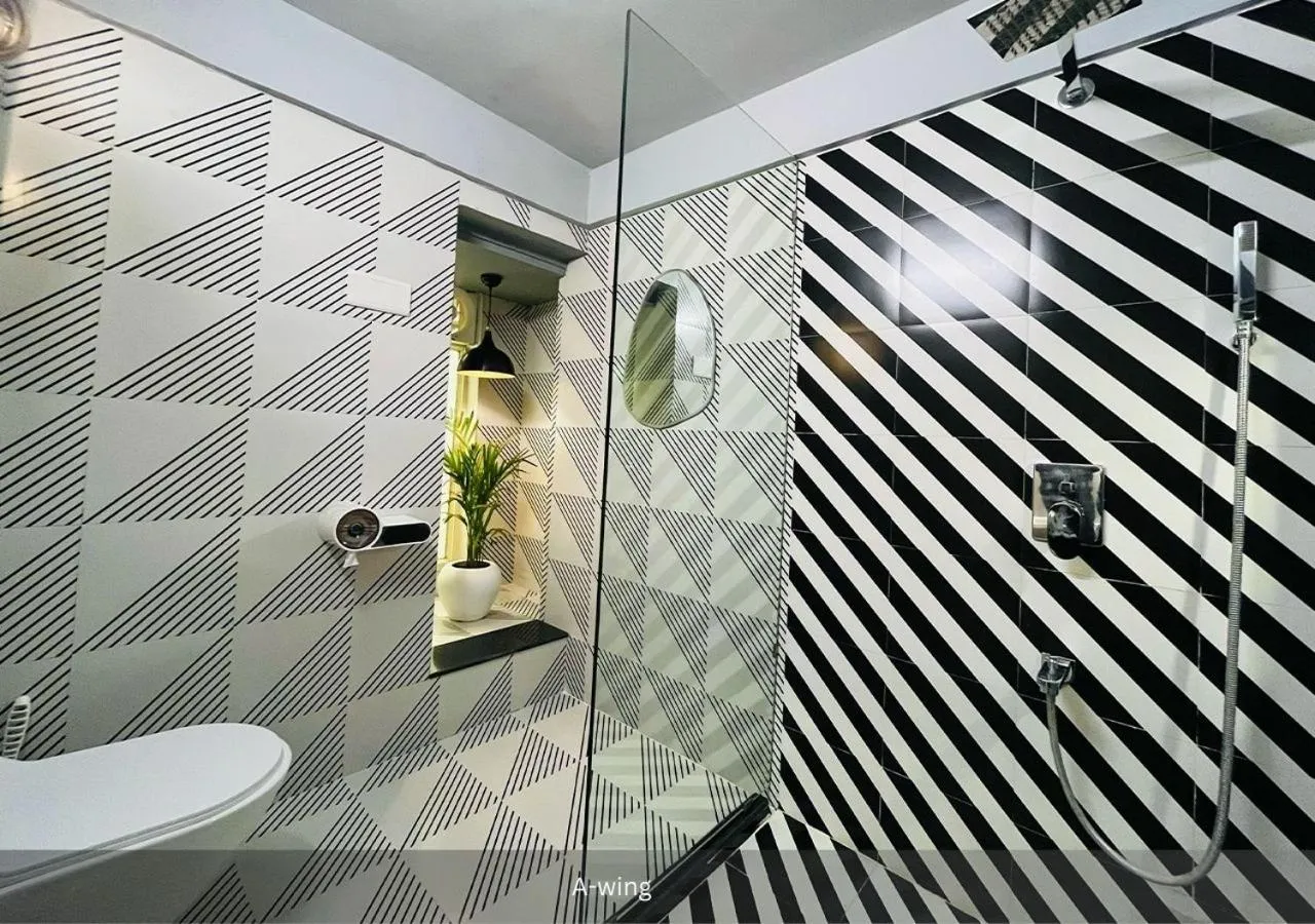 Bathroom in Moustache Udaipur