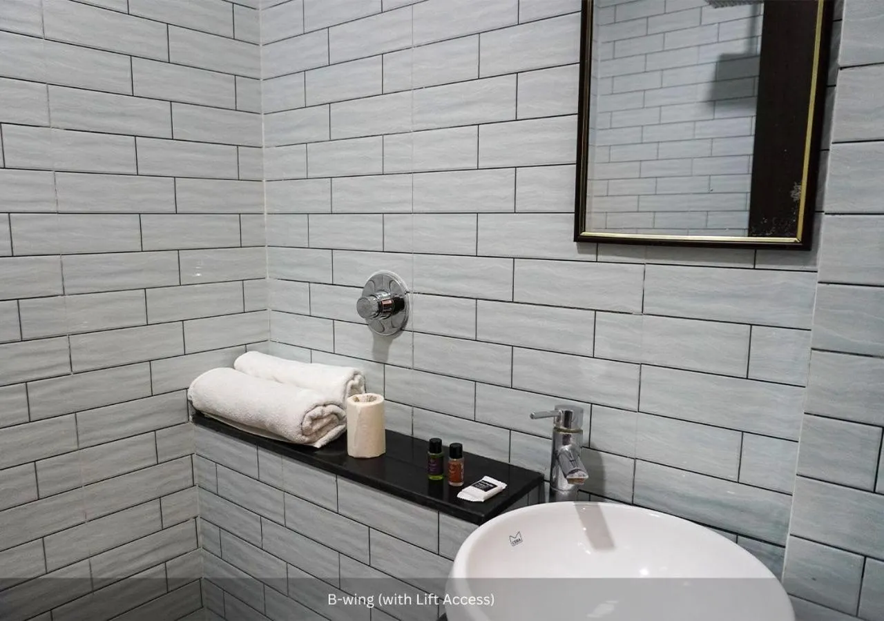 Bathroom in Moustache Udaipur