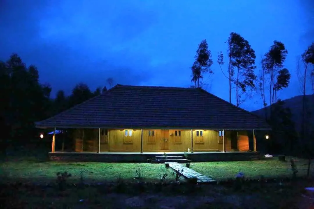 Night in NATURE CASTLE -Traditional villa,Vattavada