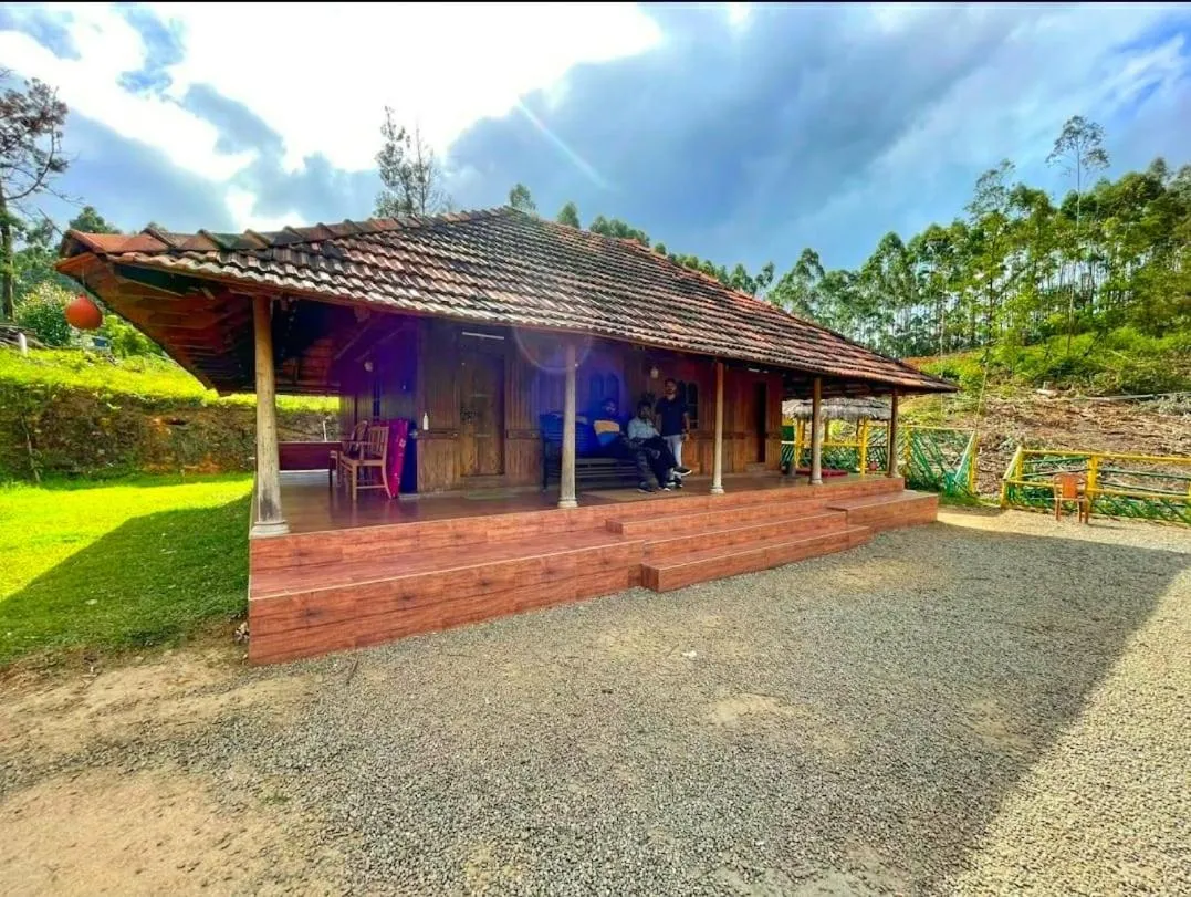 NATURE CASTLE -Traditional villa,Vattavada