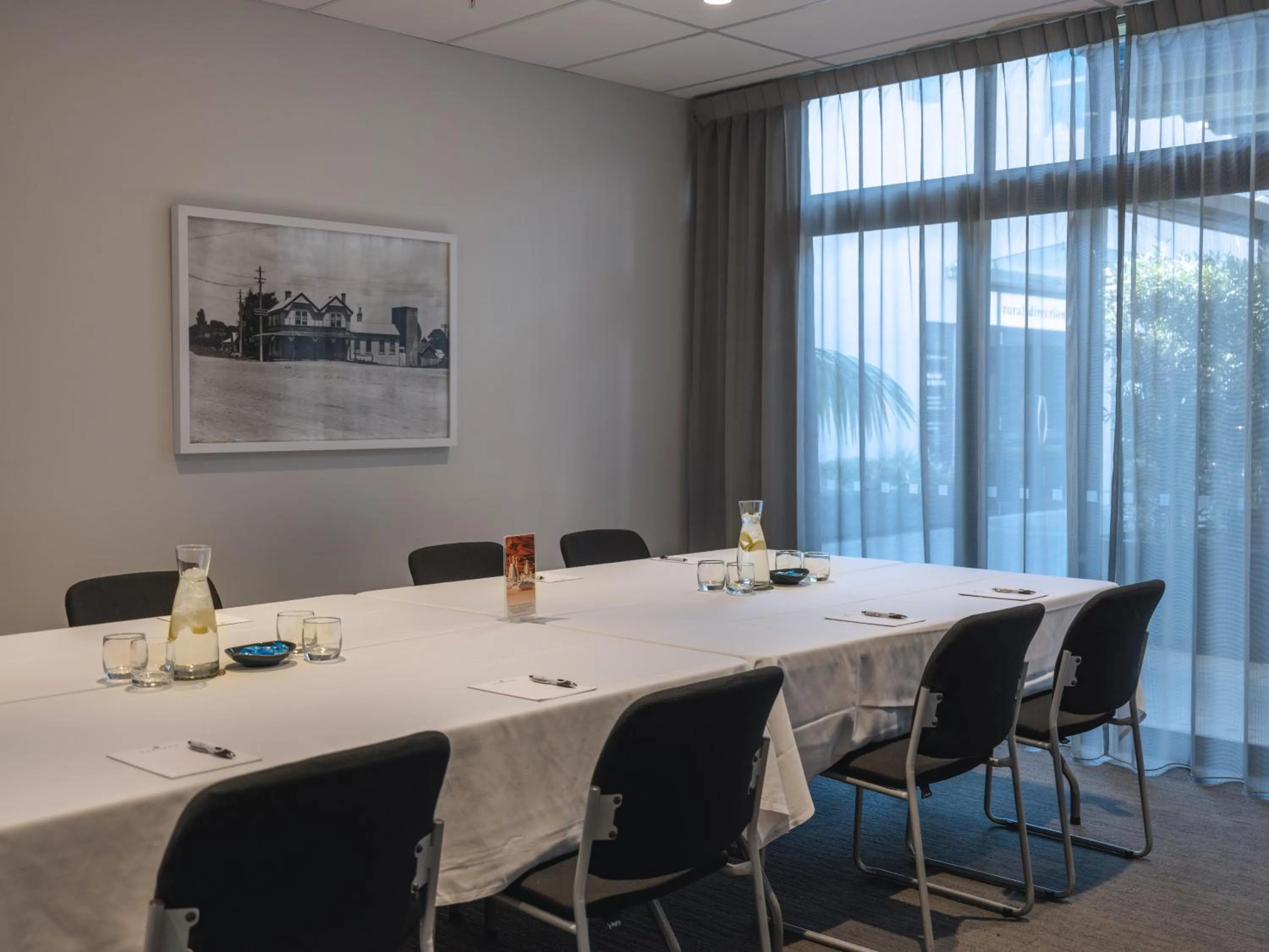 Meeting/conference room in Porters Boutique Hotel