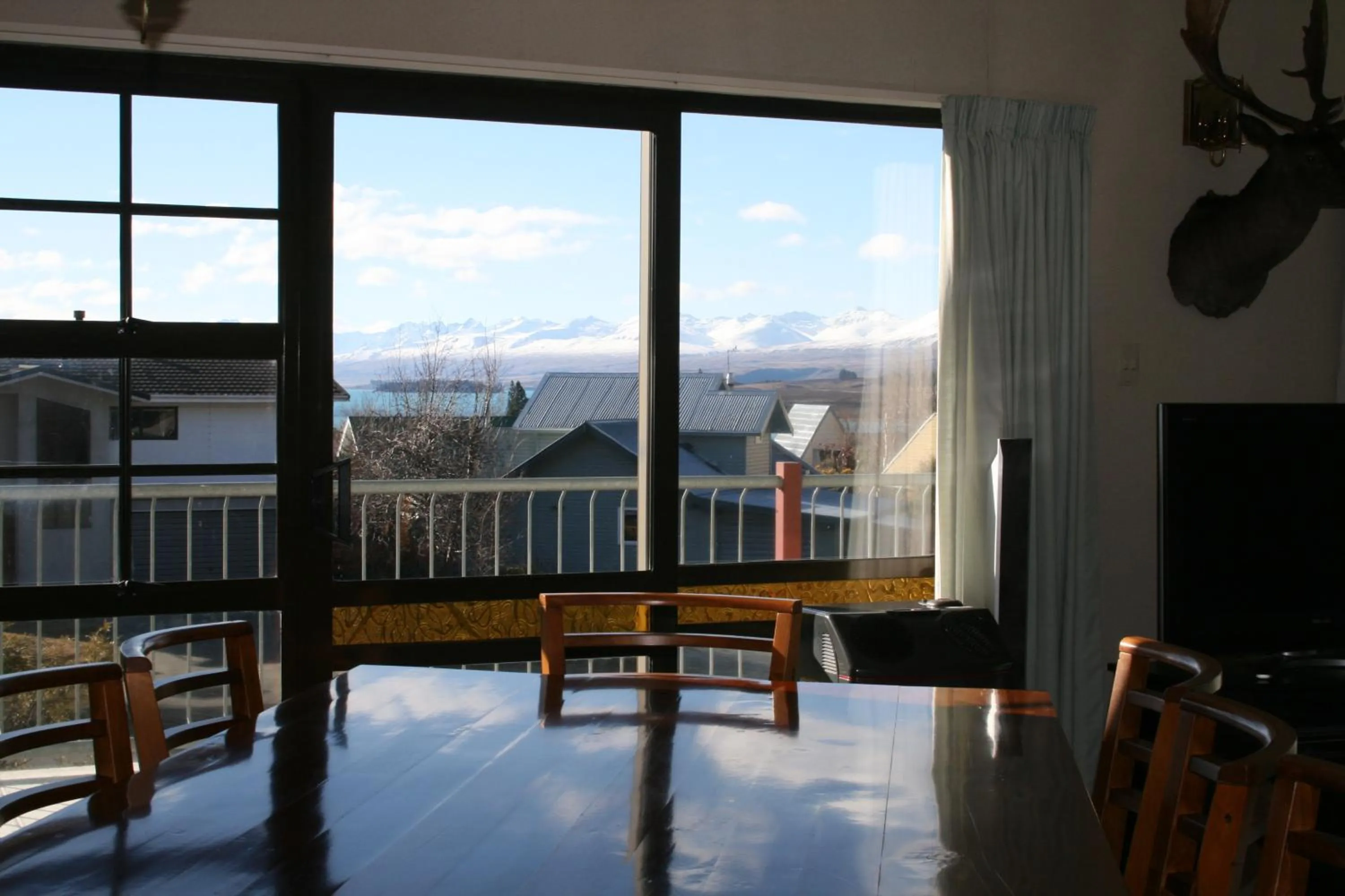 Lake view in Creel House Bed and Breakfast