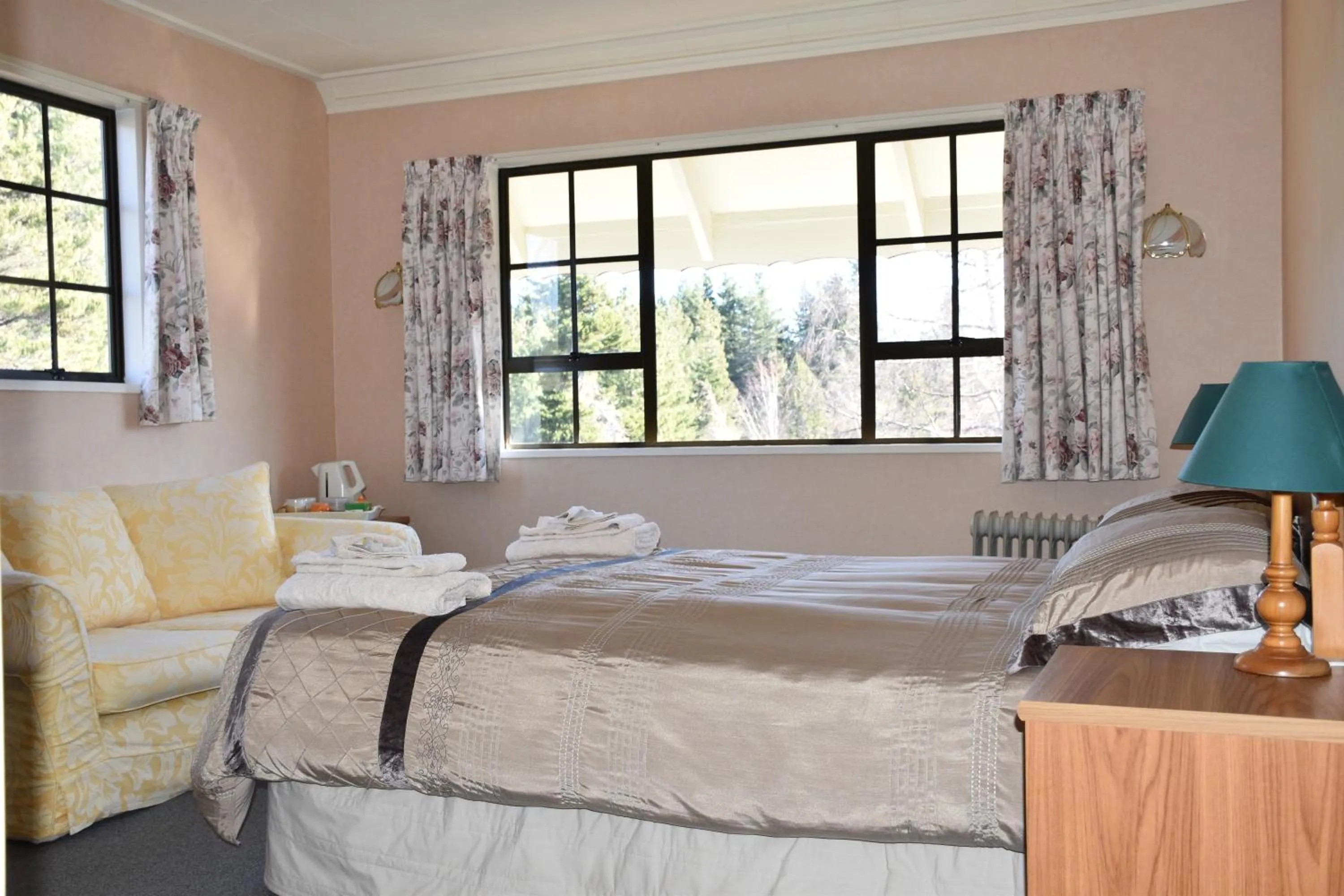 Bedroom, Bed in Creel House Bed and Breakfast