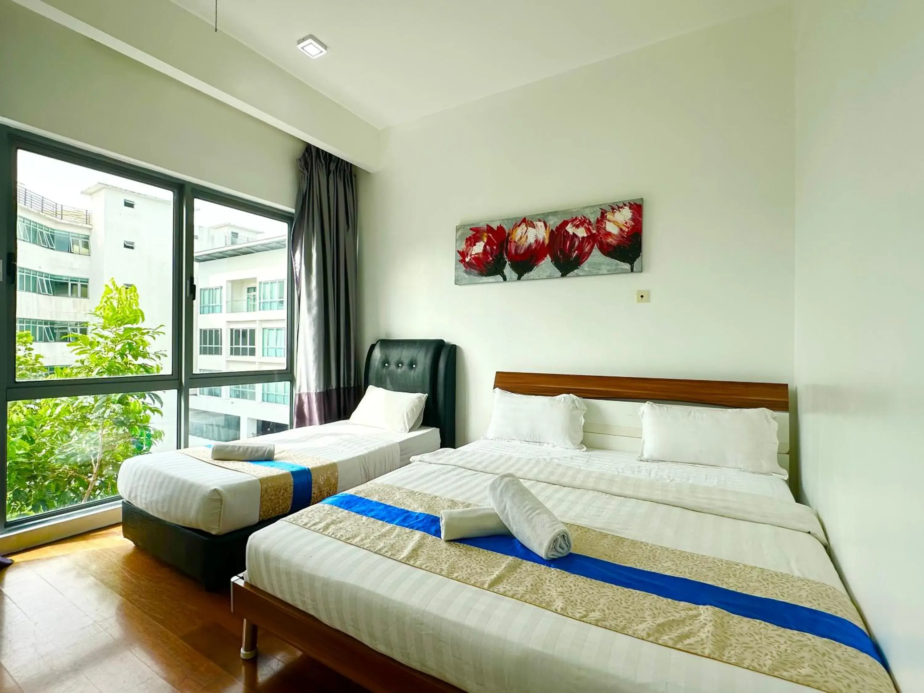 Bed in Sunset Seaview Vacation Condos @ IMAGO Shopping Mall Bed in Sunset Seaview Vacation Condos @ IMAGO Shopping Mall