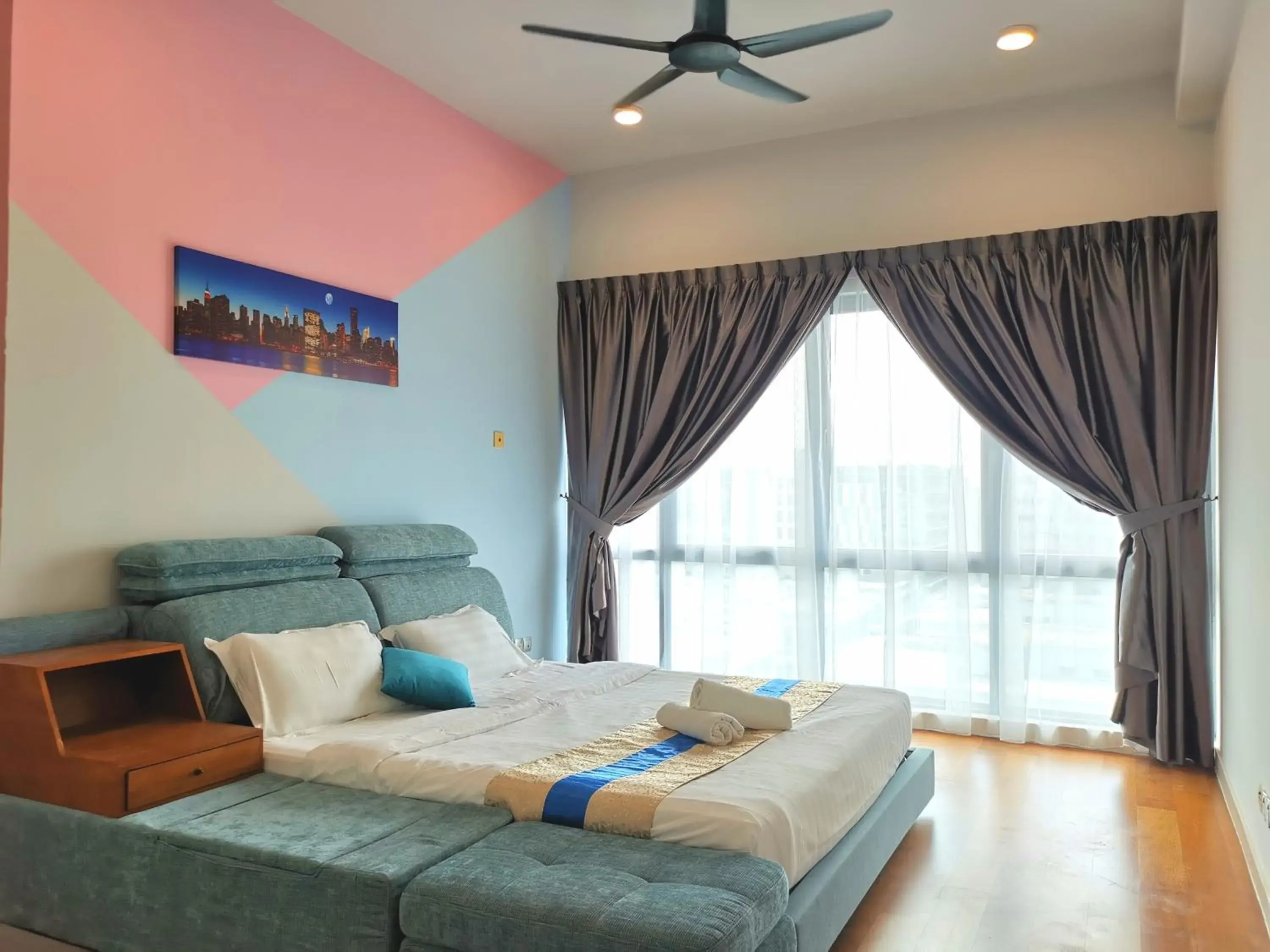 Bed in Sunset Seaview Vacation Condos @ IMAGO Shopping Mall Bed in Sunset Seaview Vacation Condos @ IMAGO Shopping Mall