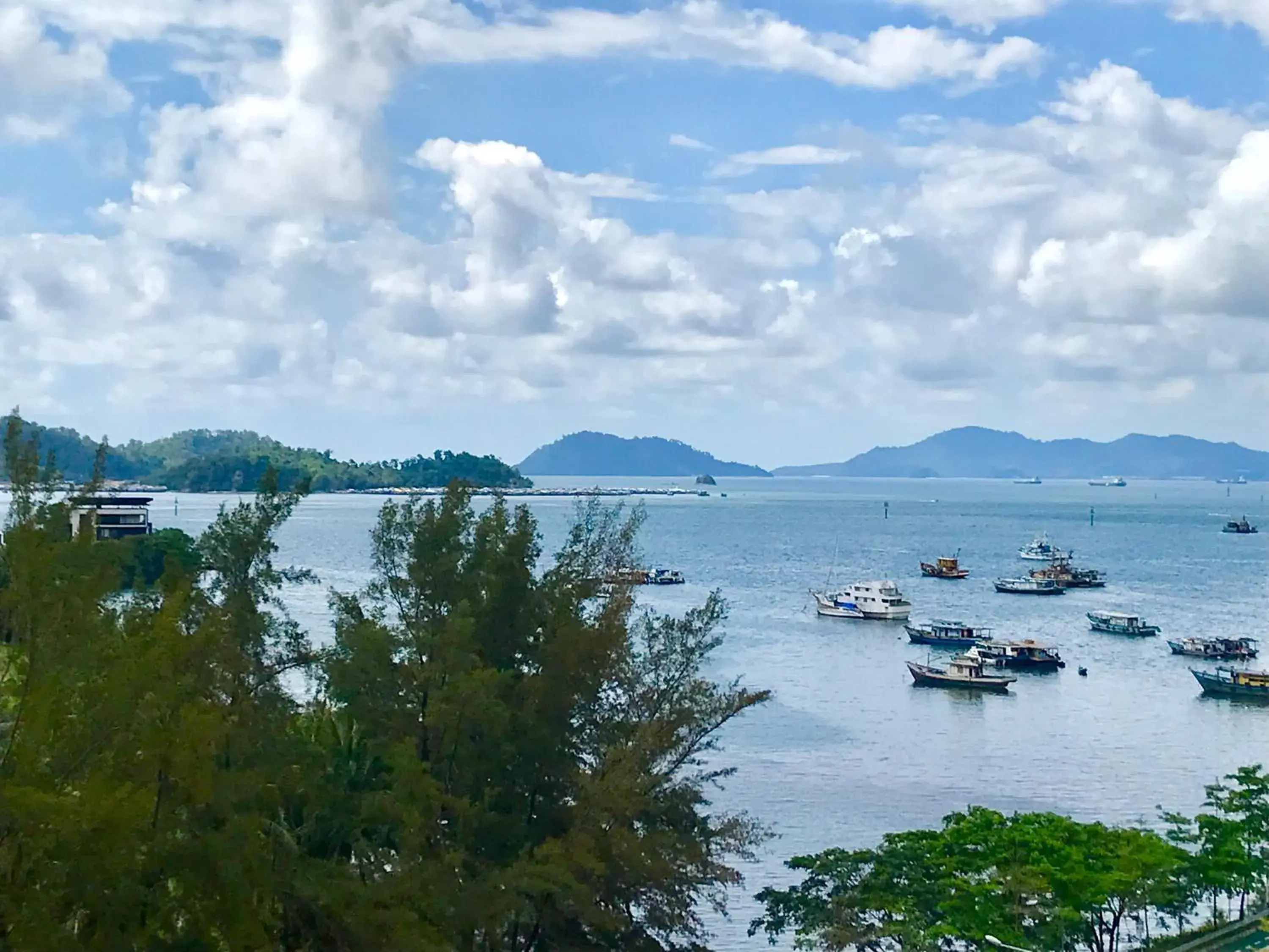 Balcony/Terrace in Sunset Seaview Vacation Condos @ IMAGO Shopping Mall Balcony/Terrace in Sunset Seaview Vacation Condos @ IMAGO Shopping Mall