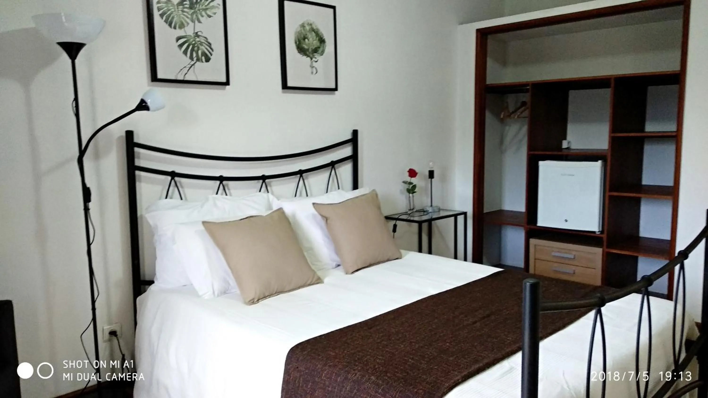 Bathroom, Bed in Residencial Do Rita em Rio Caldo