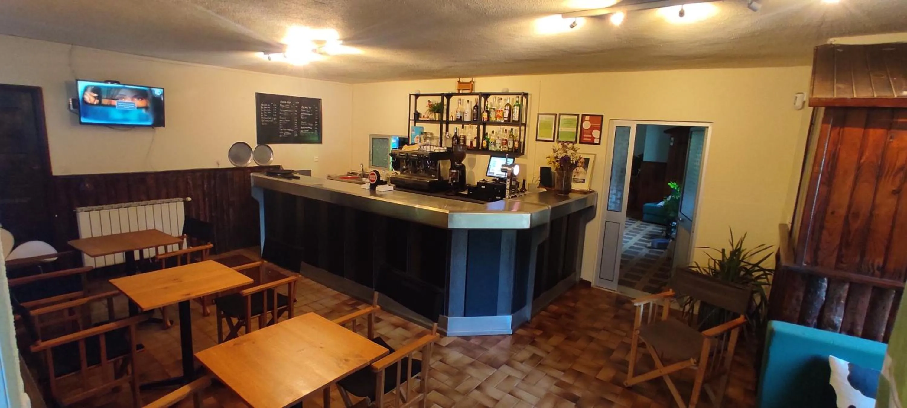 Lounge or bar in Residencial Do Rita em Rio Caldo