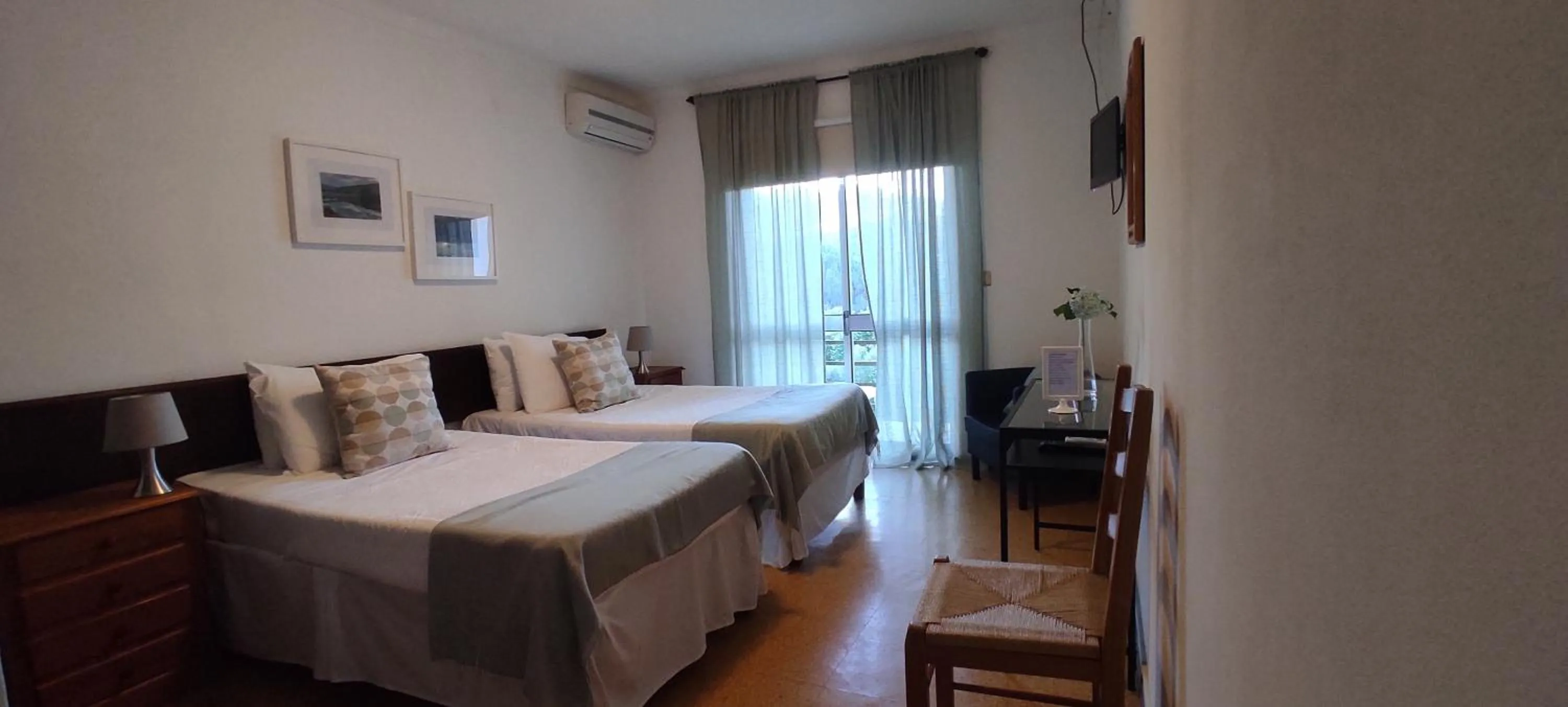 Bedroom, Bed in Residencial Do Rita em Rio Caldo