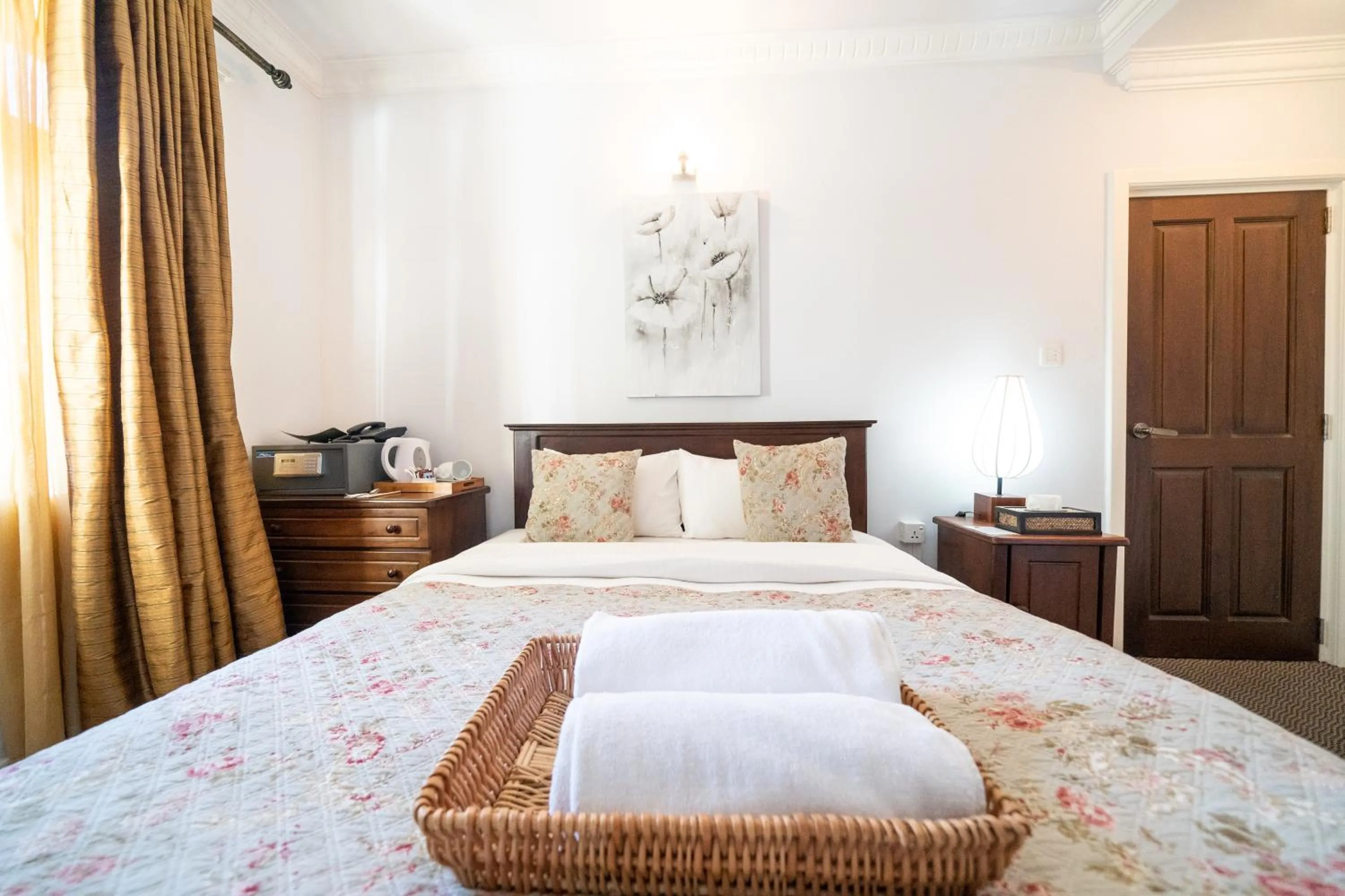 Bedroom in Little England by Celeste