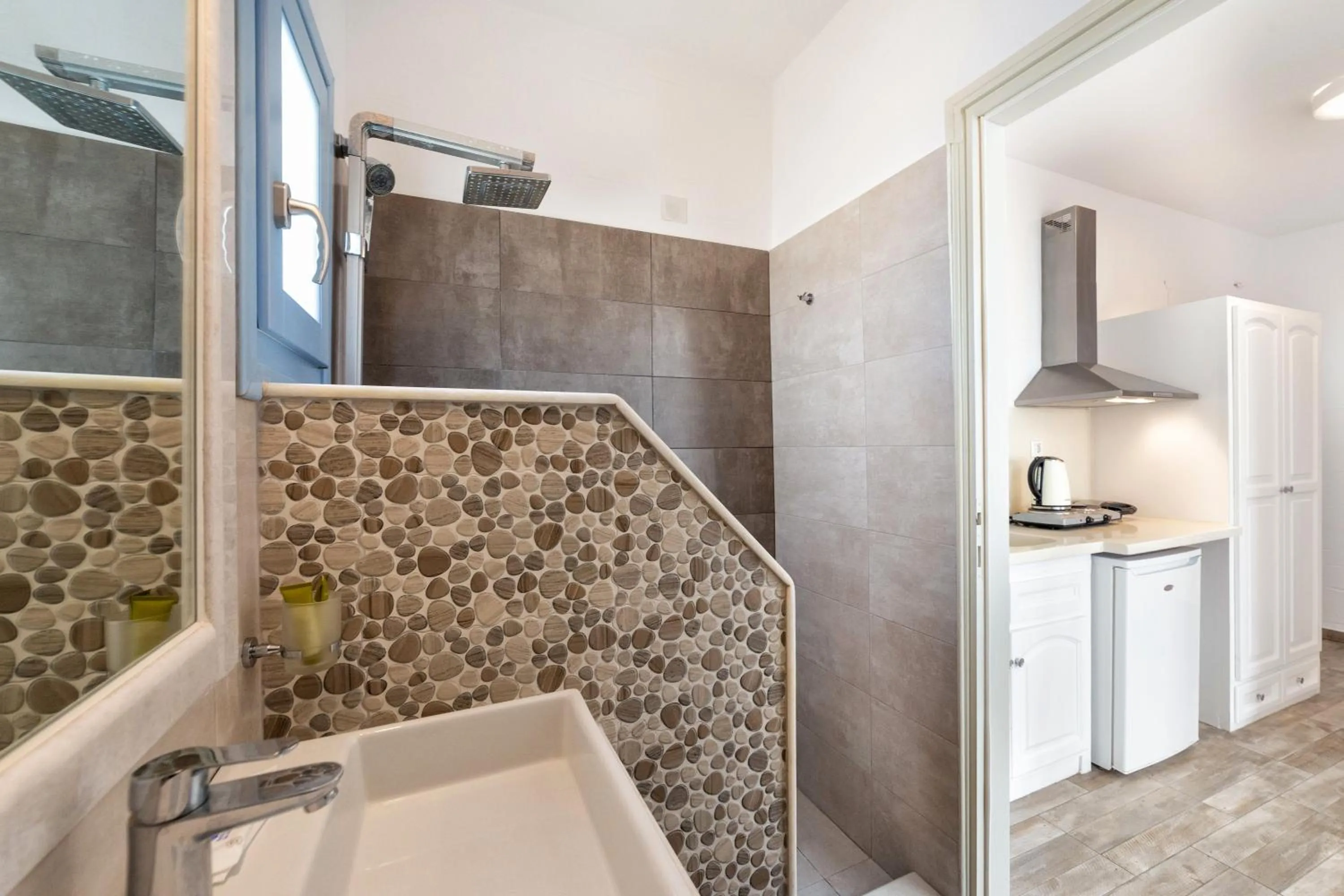 Bathroom in Stratos Apartments & Studios