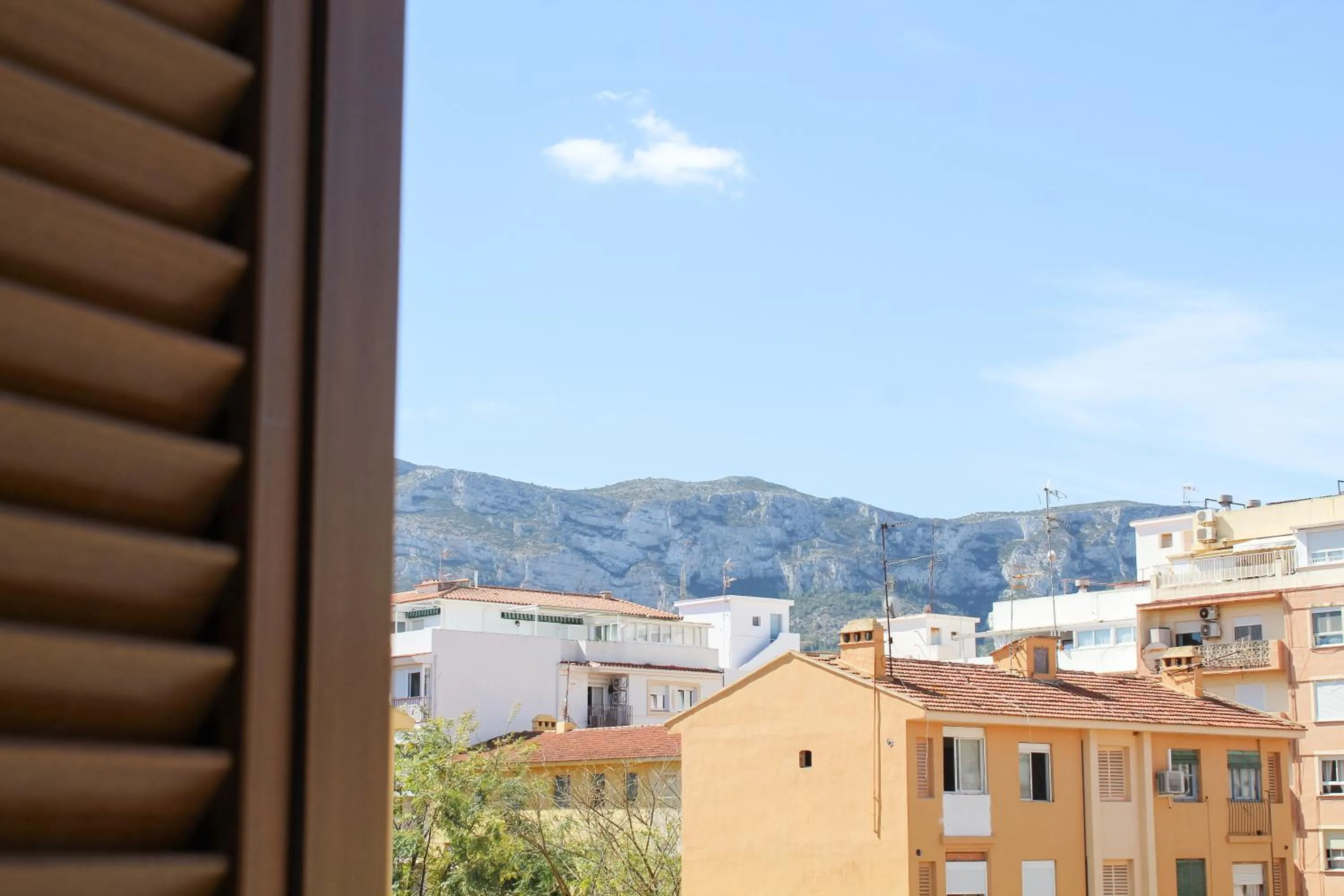 Quiet street view in Hotel MR Costa Blanca