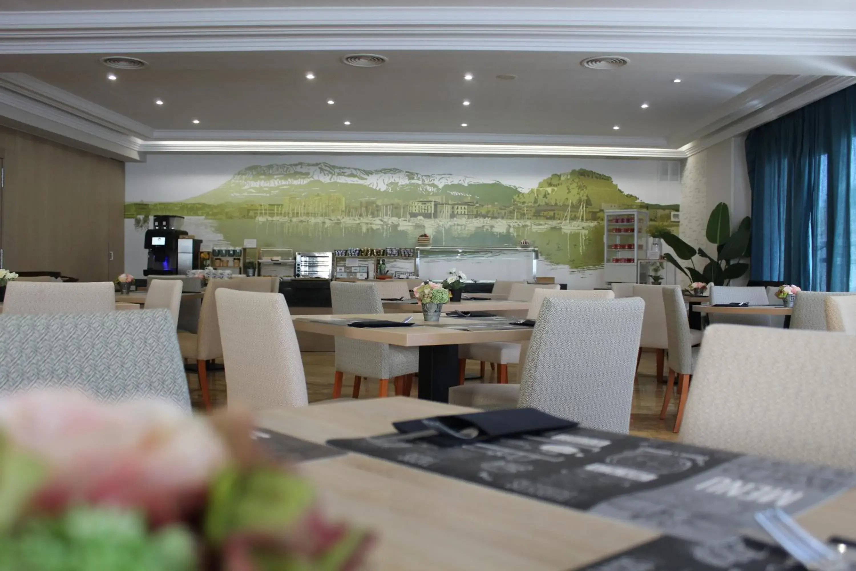 Breakfast in Hotel MR Costa Blanca Breakfast in Hotel MR Costa Blanca