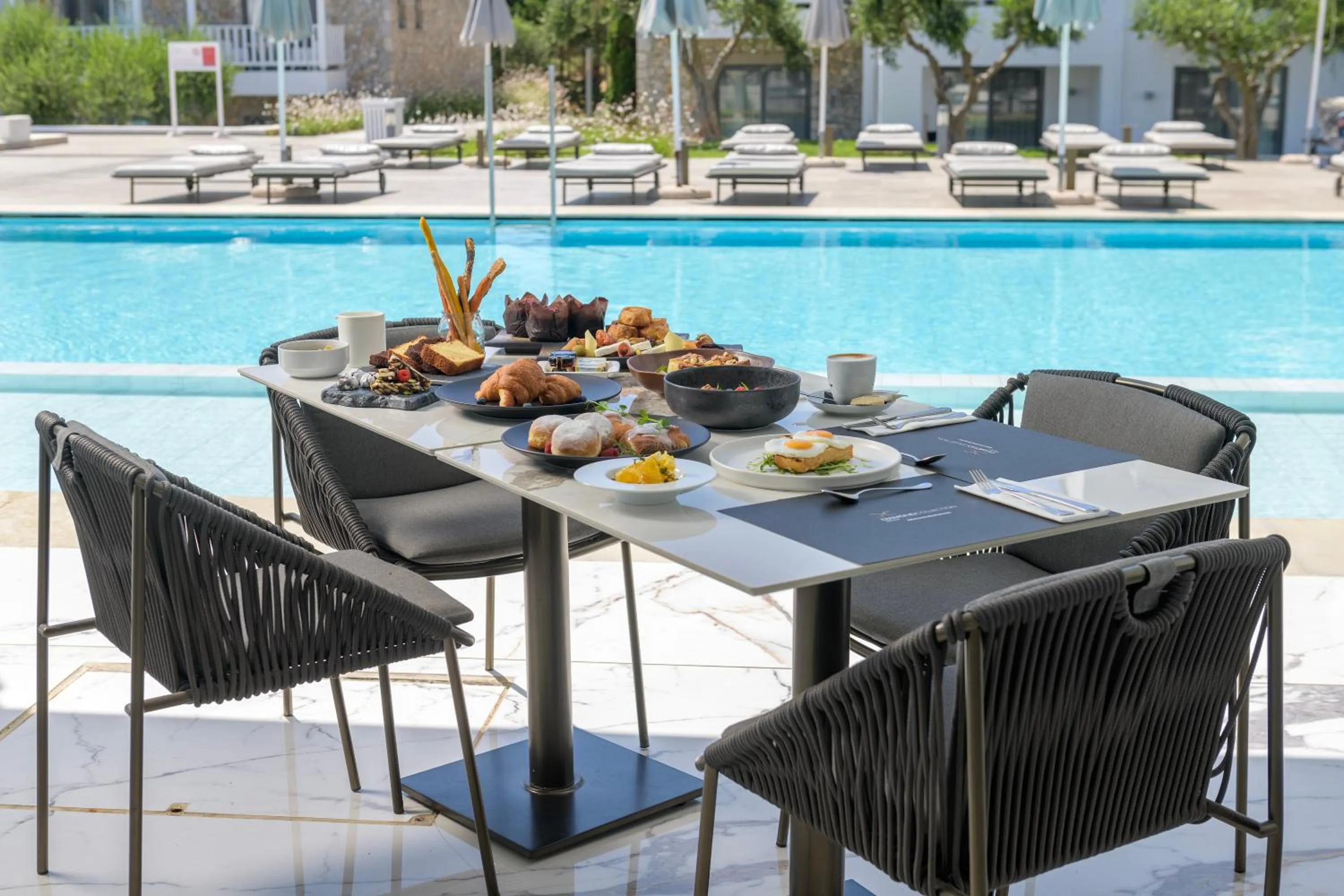 Breakfast in Diamond Deluxe Hotel - Adults Only