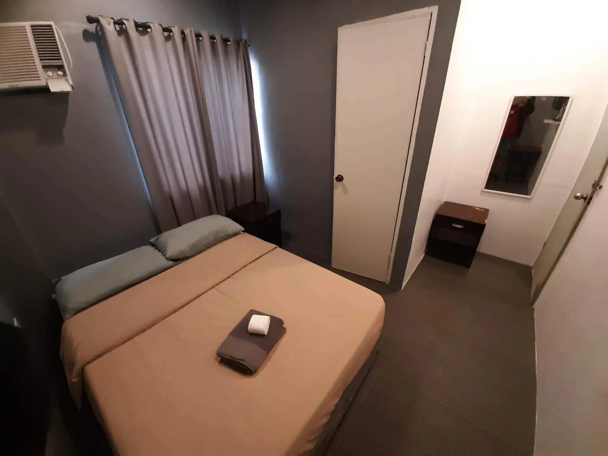 Bedroom, Bed in Hometown Hotel - Lacson Bacolod