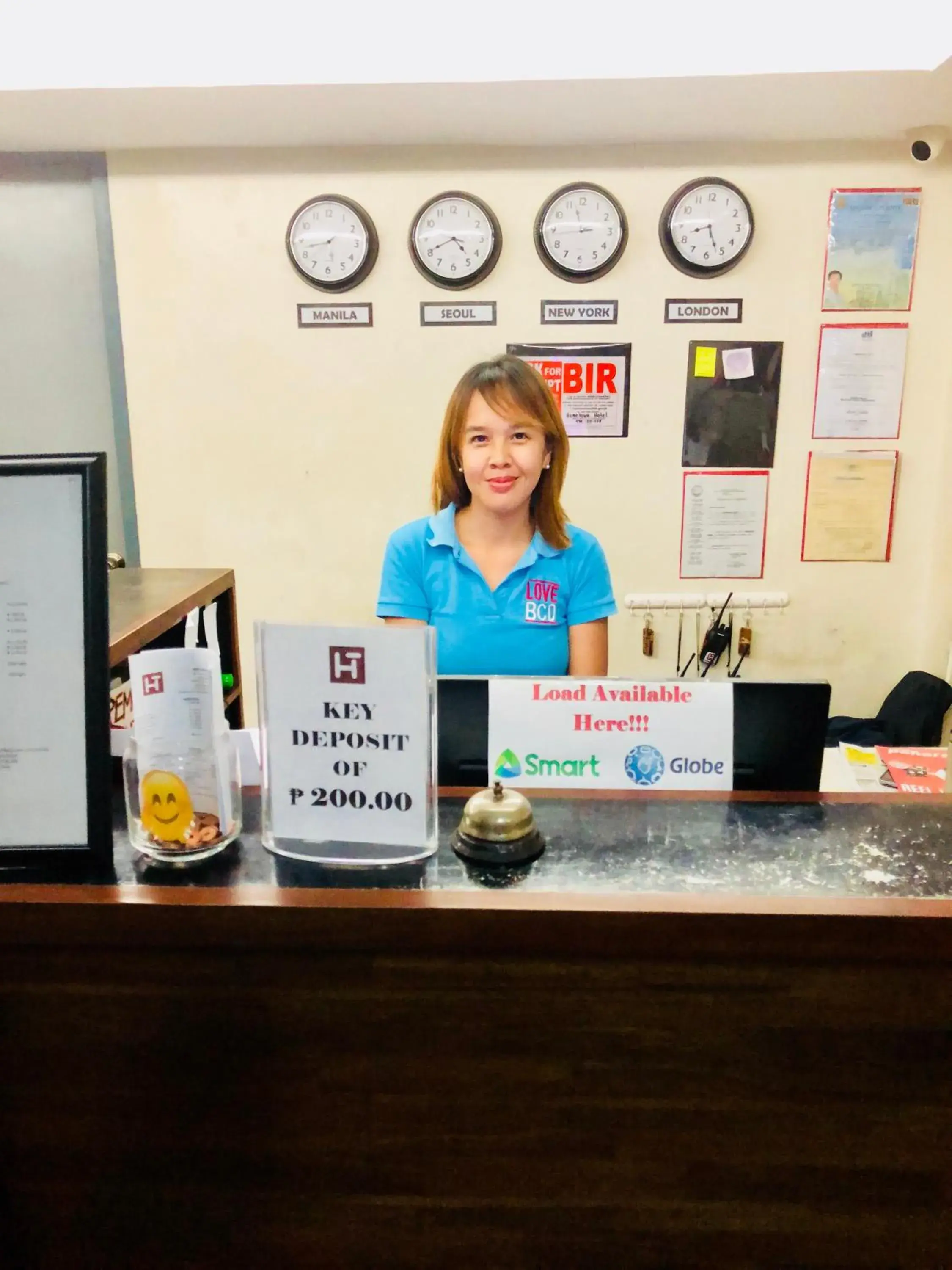 Lobby or reception in Hometown Hotel - Lacson Bacolod Lobby or reception in Hometown Hotel - Lacson Bacolod