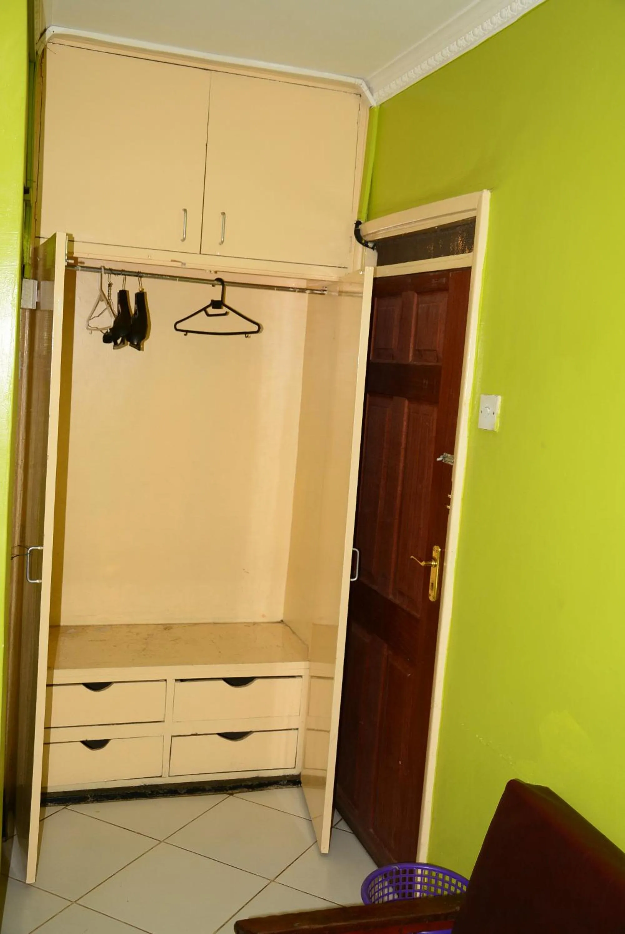 Decorative detail in New Swanga