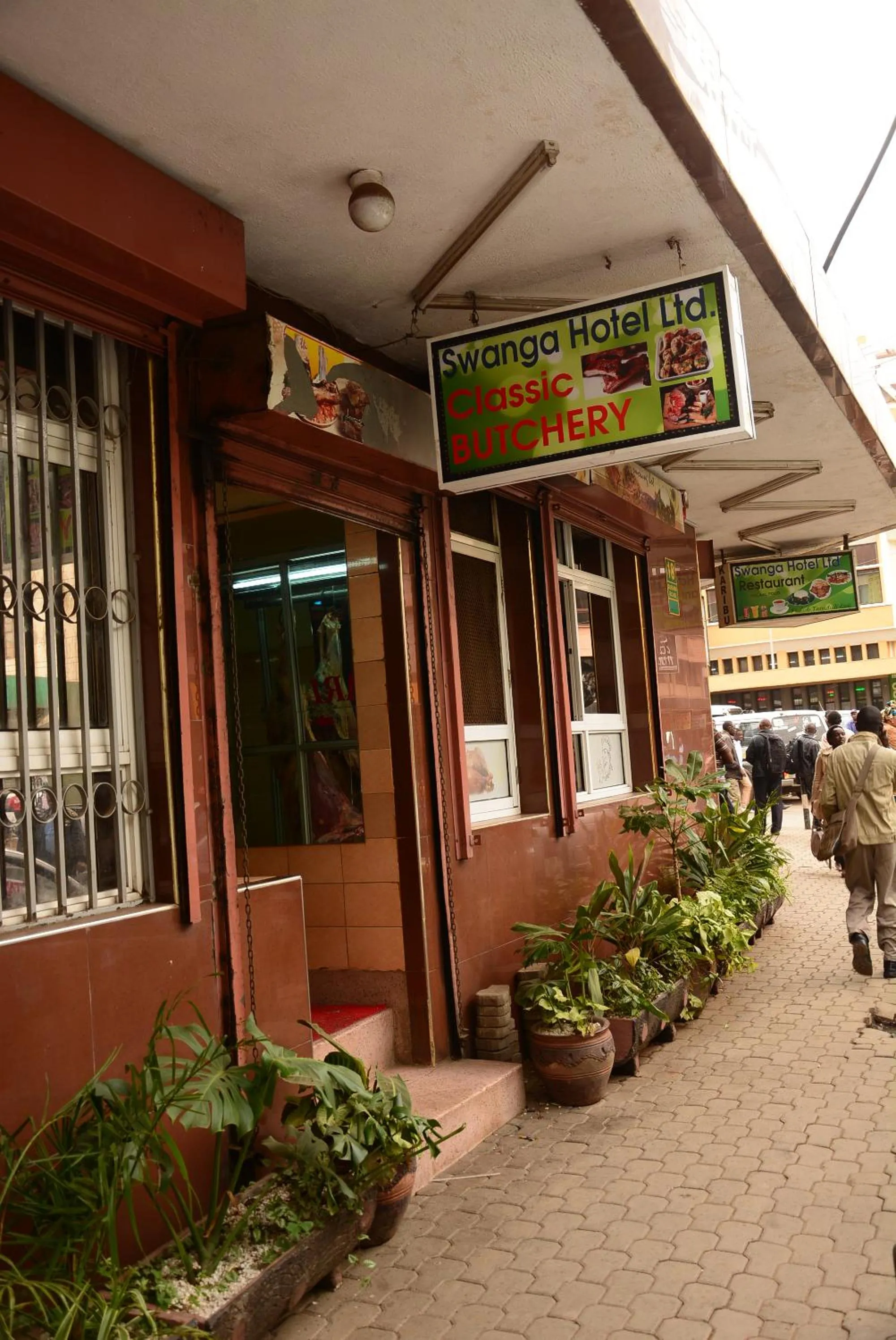 Facade/entrance in New Swanga