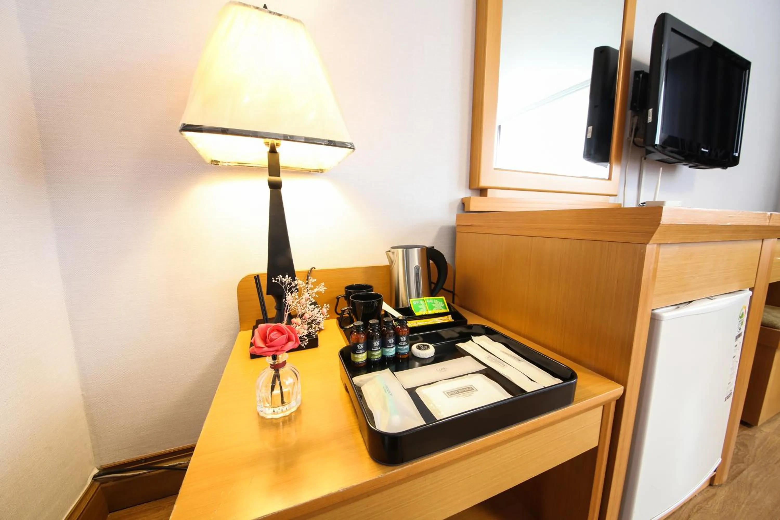 TV/Entertainment Center in Utopia Tourist Hotel