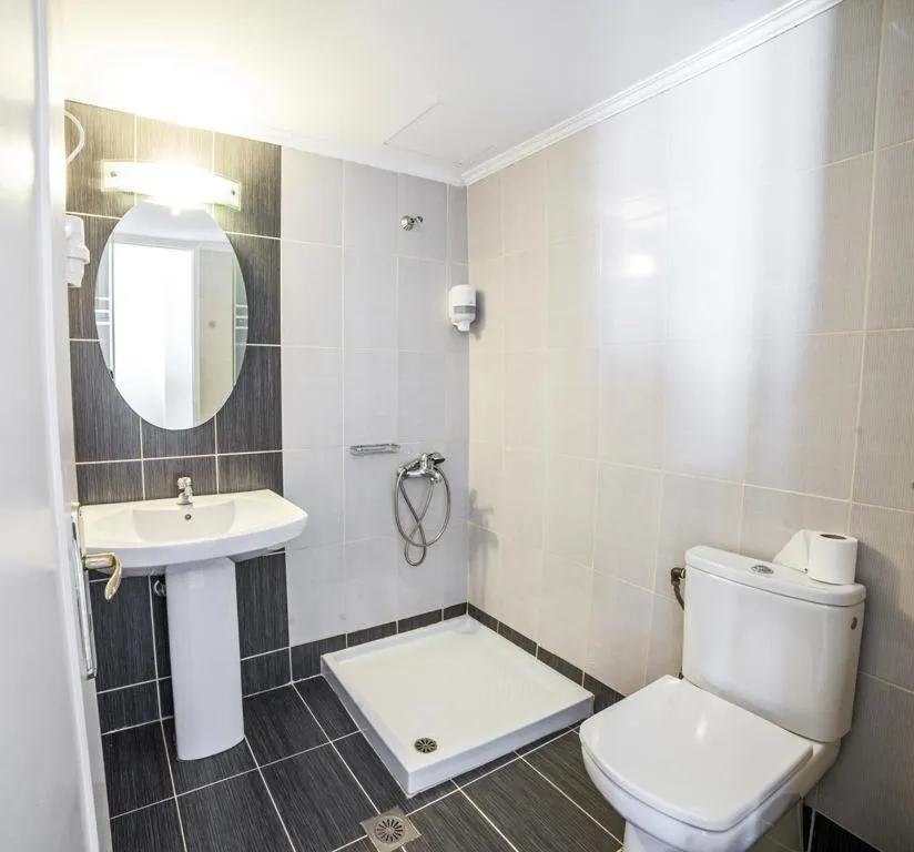 Shower in Archontiki City Hotel