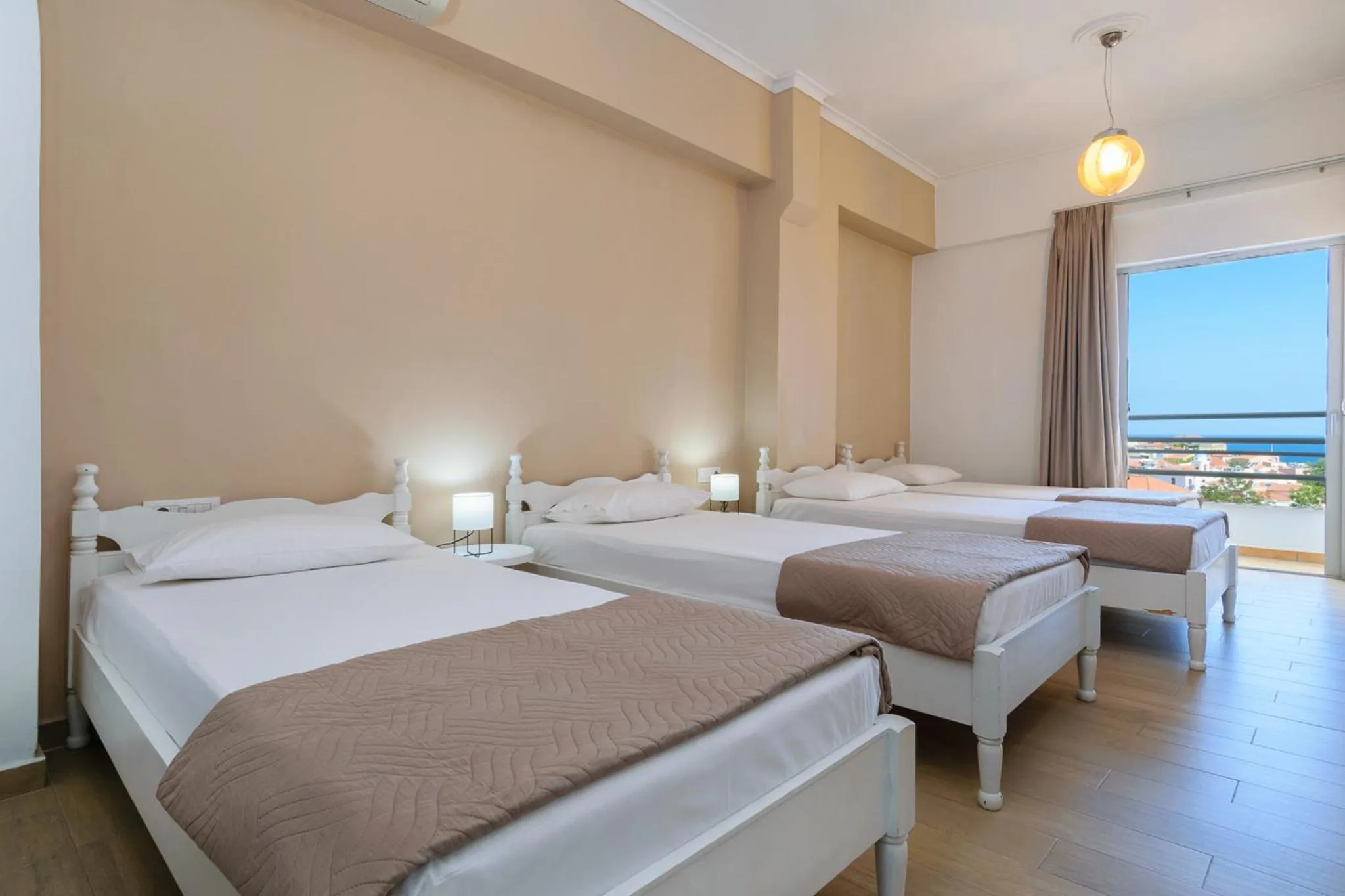 Bed in Archontiki City Hotel