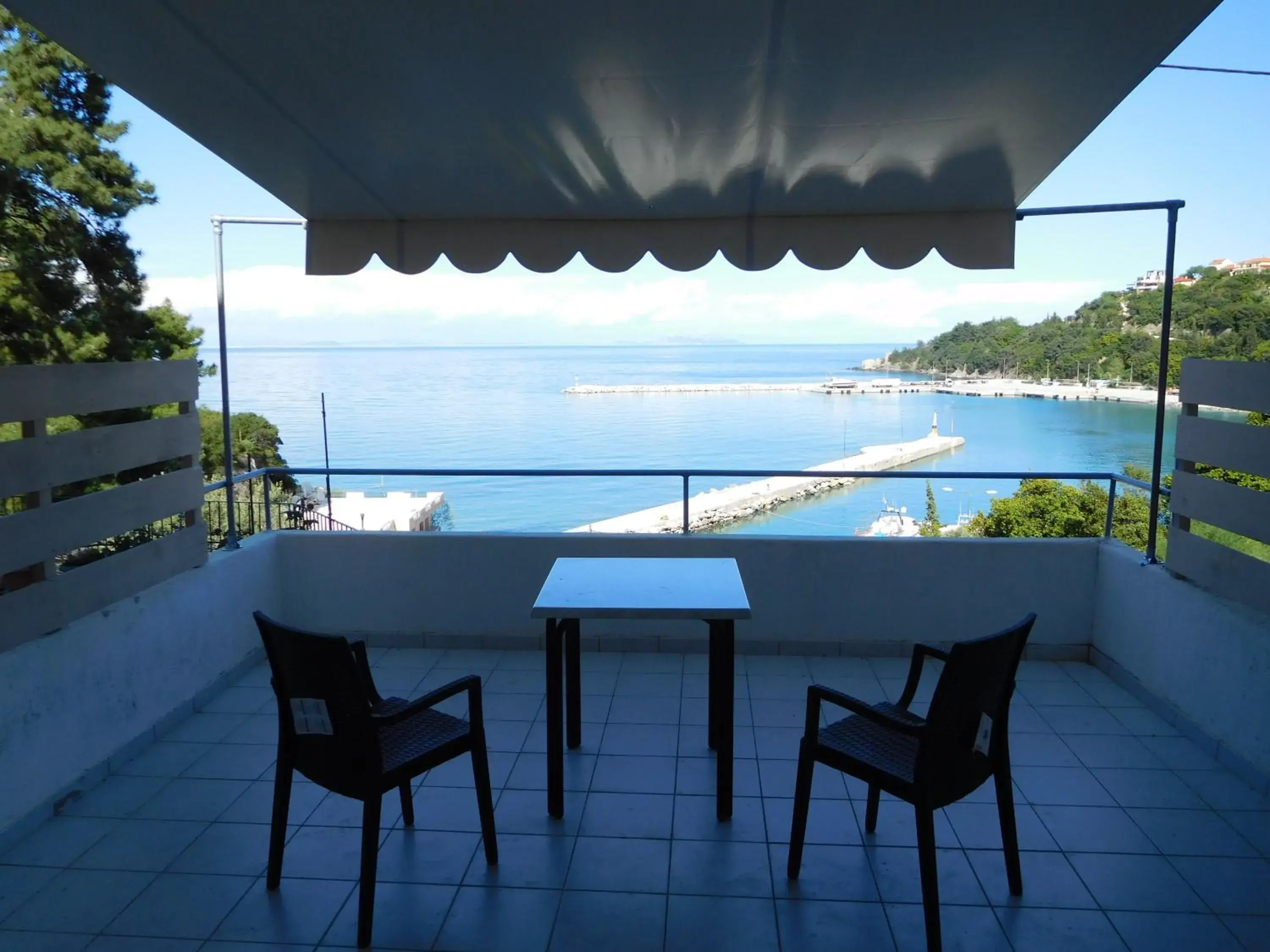 Studio with Sea View in Harbour View - Oceanis Apartments Studio with Sea View in Harbour View - Oceanis Apartments