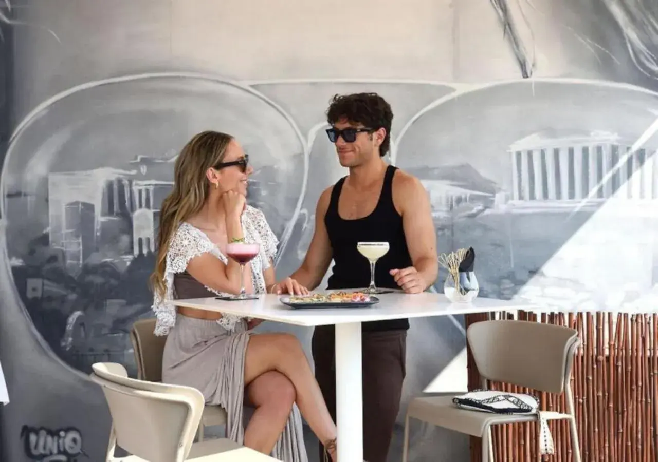 Property building in Poseidon Athens Hotel Property building in Poseidon Athens Hotel