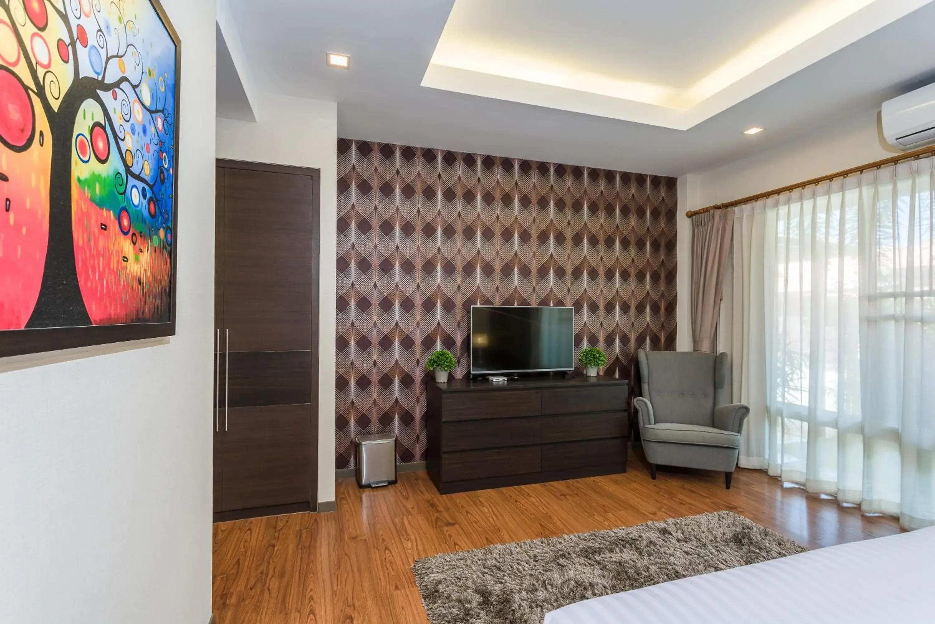 Bedroom, TV/Entertainment Center in The Ville Pool Villa Jomtien A23