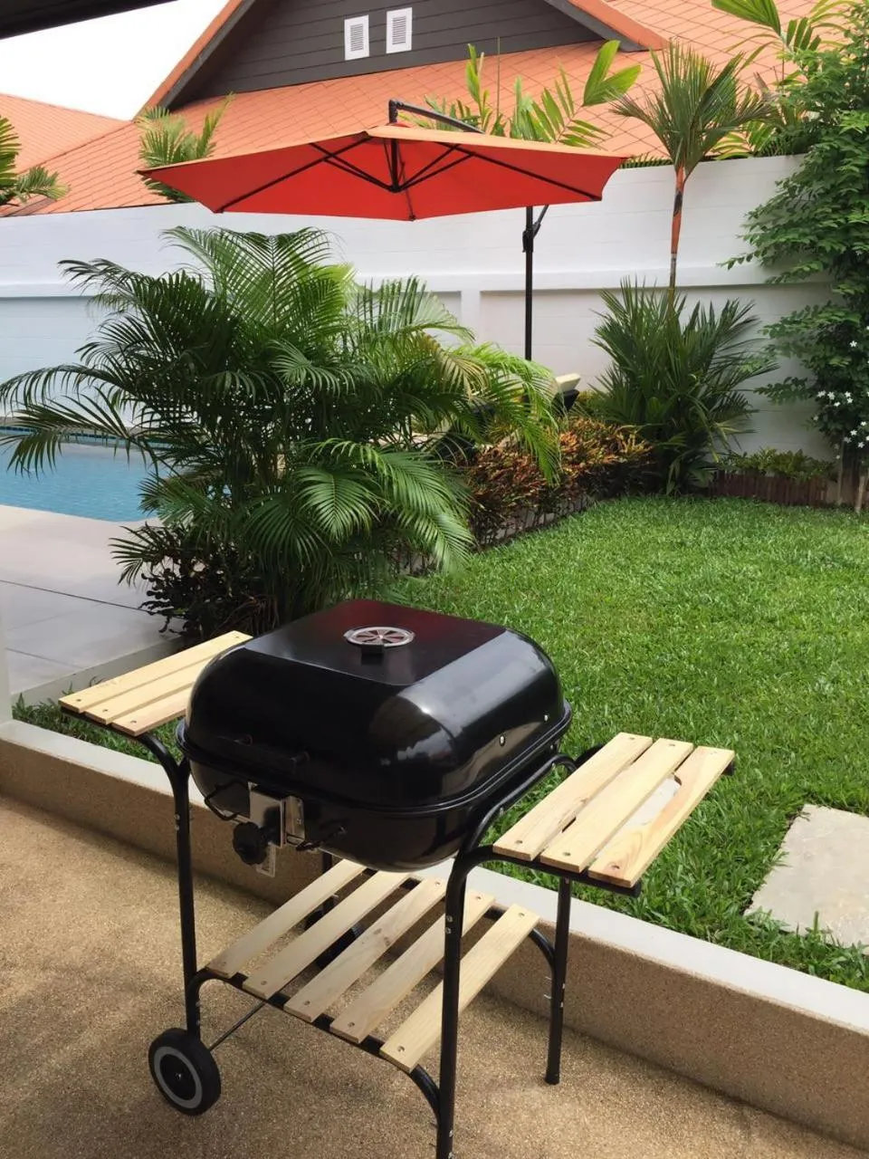 BBQ facilities in The Ville Pool Villa Jomtien A23