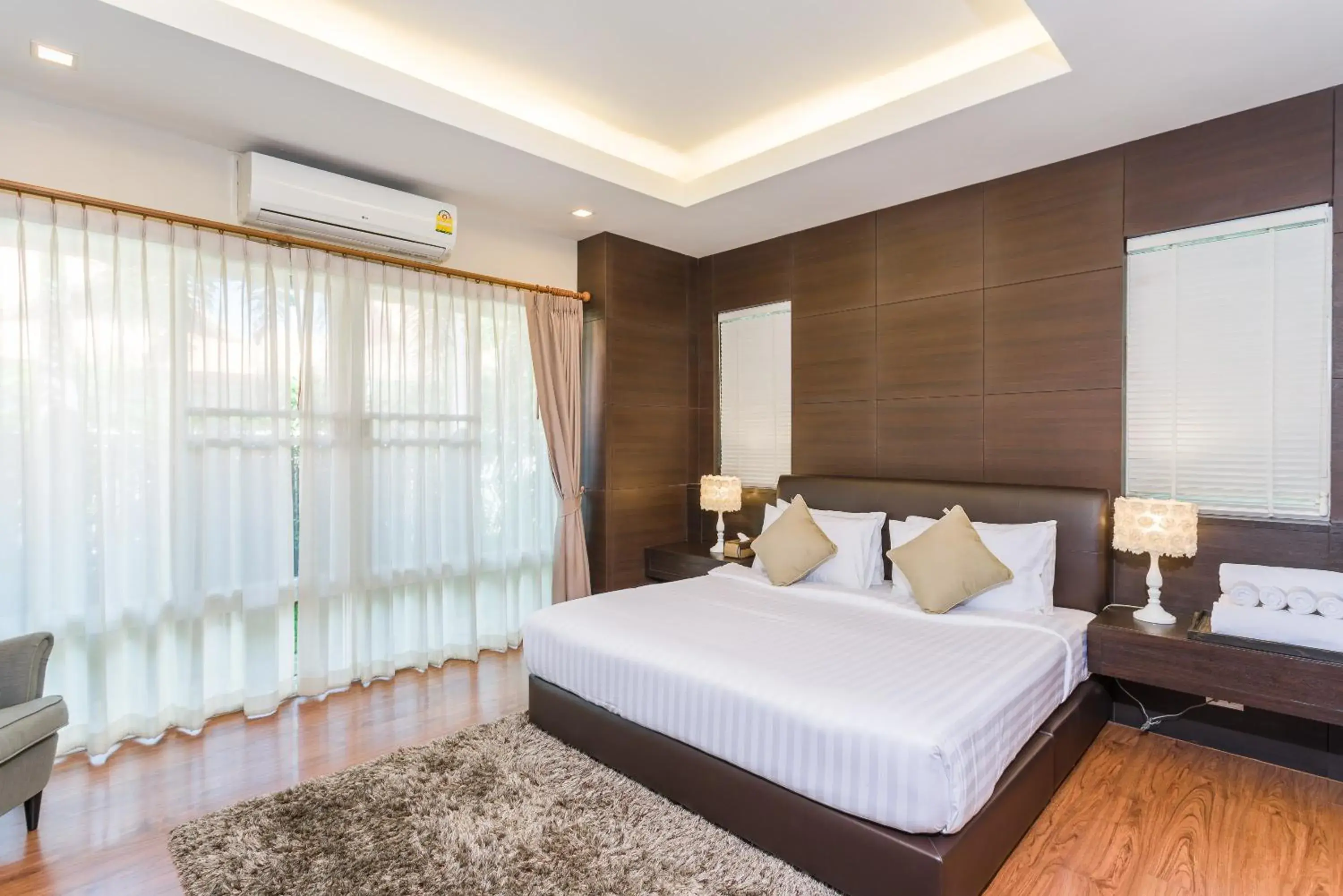 Bedroom, Bed in The Ville Pool Villa Jomtien A23