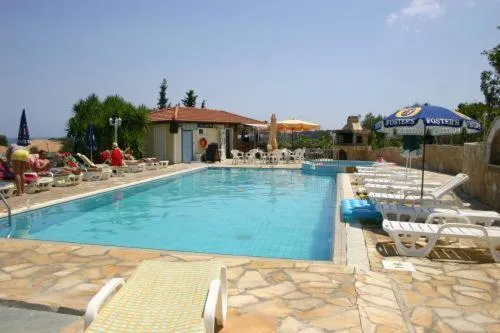 Swimming pool in Seaview Apartments Tsilivi