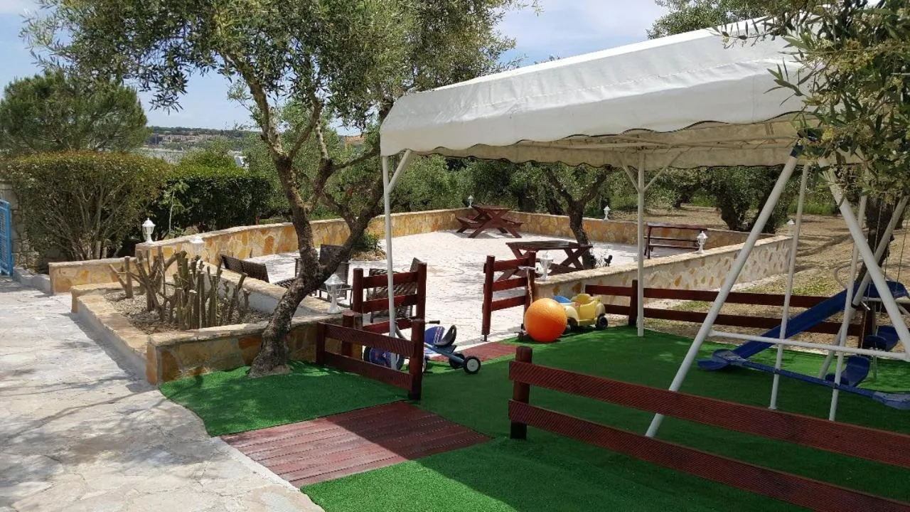 Seaview Apartments Tsilivi