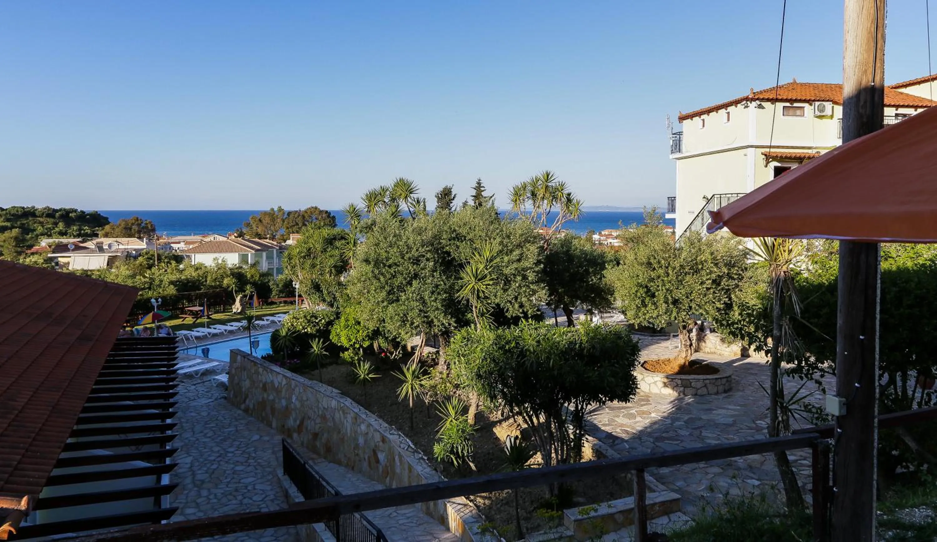 Garden in Seaview Apartments Tsilivi