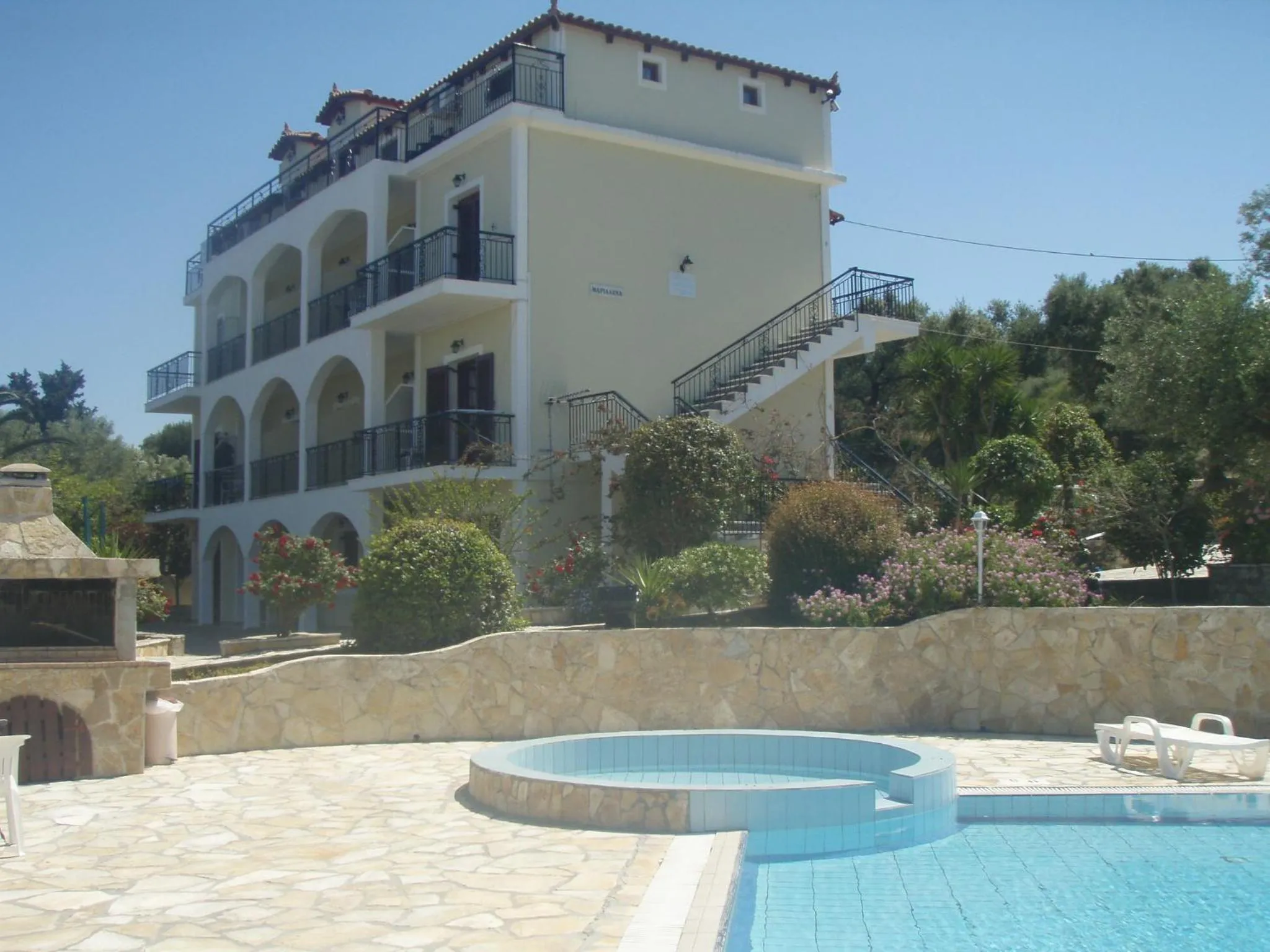 Seaview Apartments Tsilivi