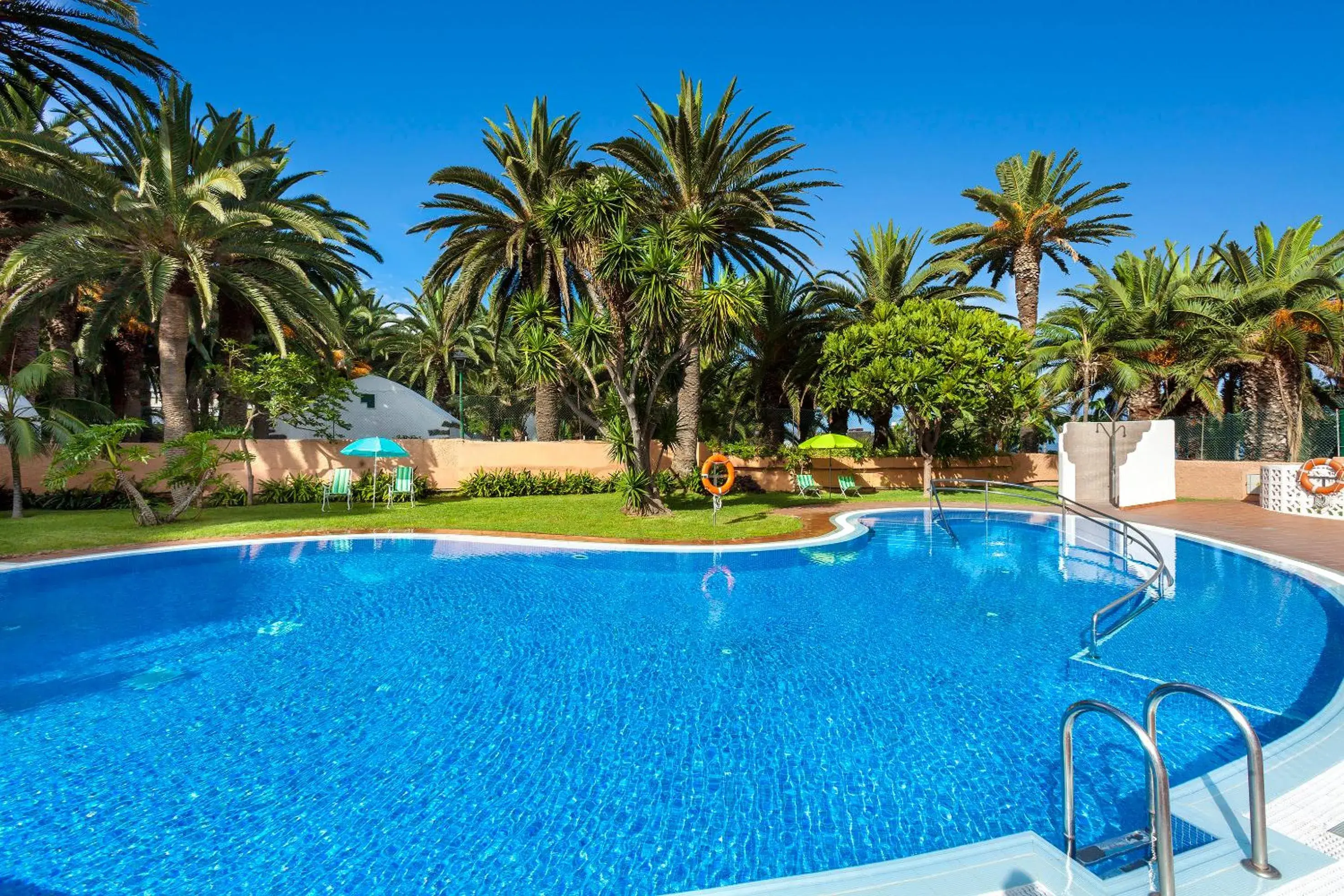 Swimming pool in Sol Puerto de la Cruz Tenerife Swimming pool in Sol Puerto de la Cruz Tenerife