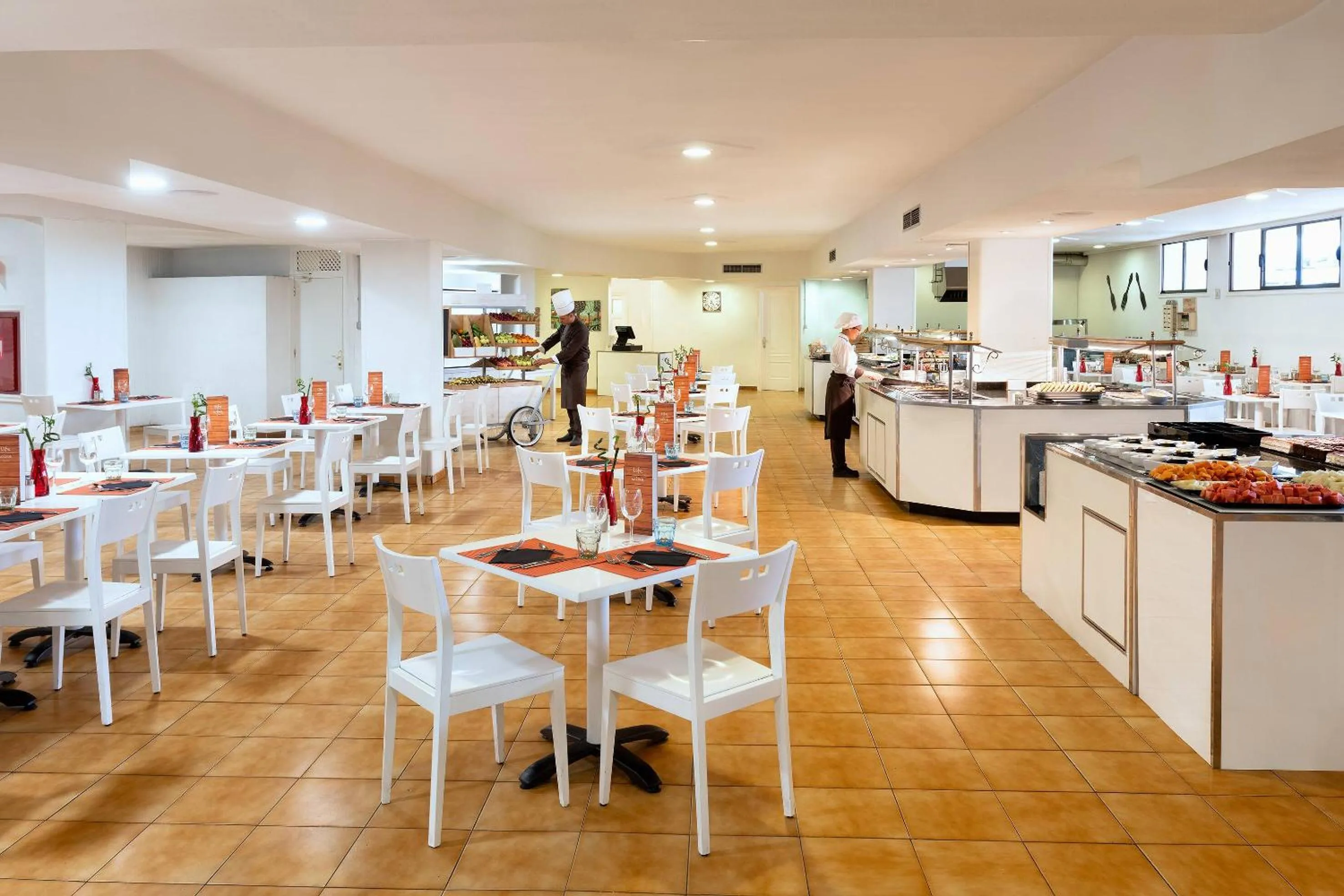Kitchen or kitchenette in SOL Puerto de la Cruz Tenerife