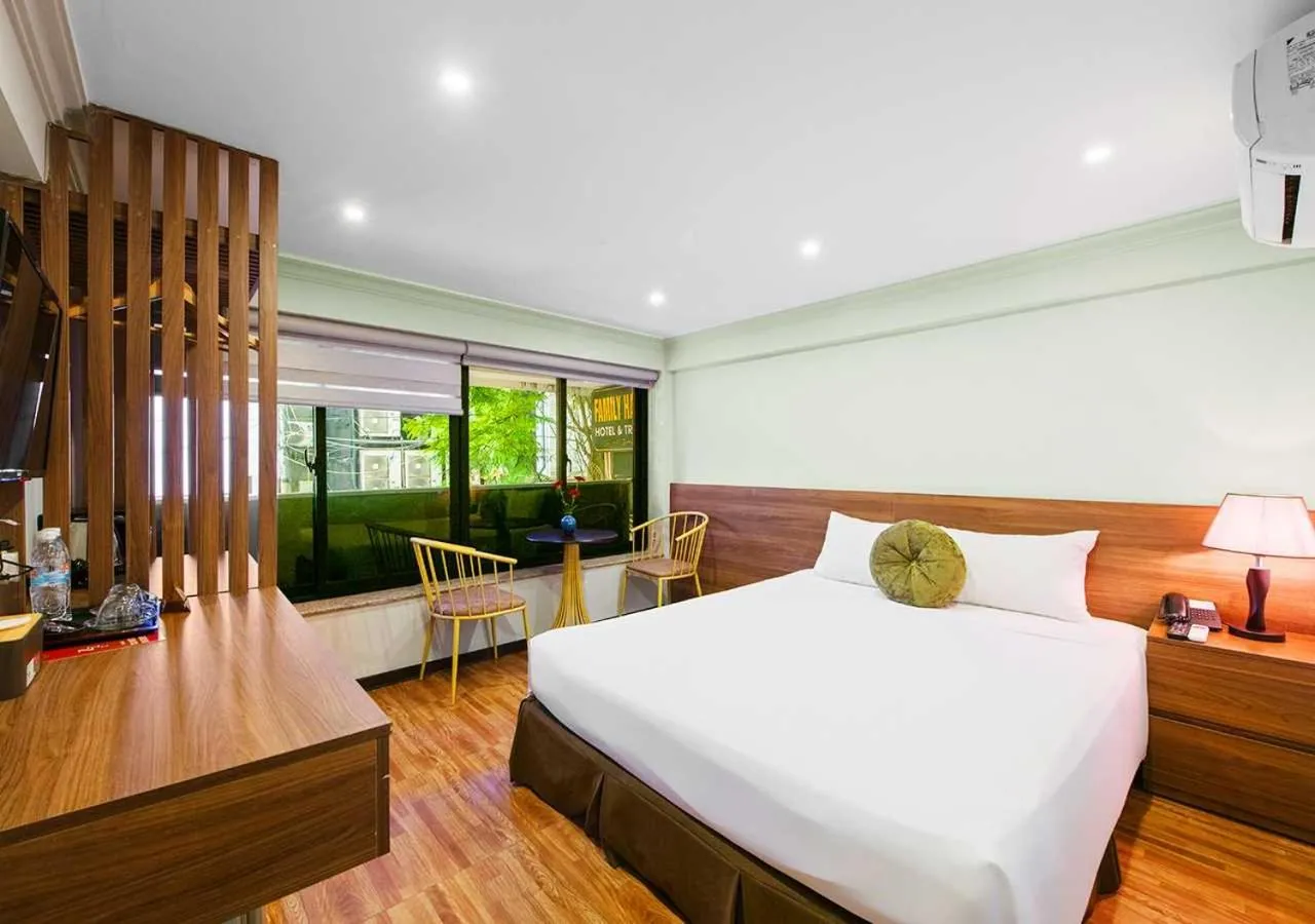 Photo of the whole room, Bed in Family Hanoi Hotel