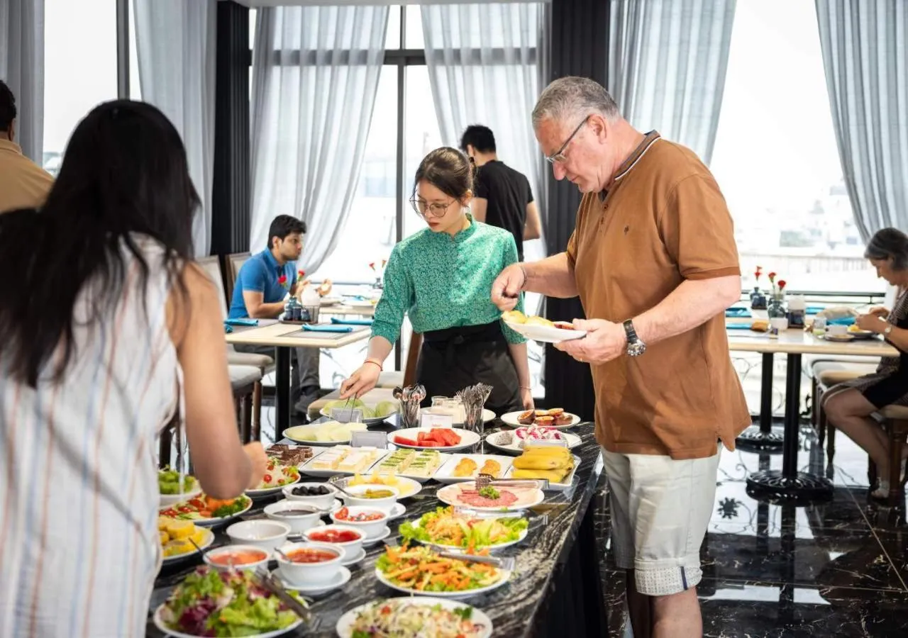 Breakfast in Family Hanoi Hotel