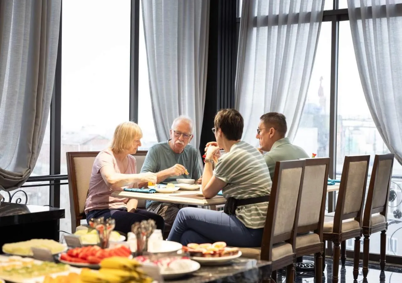 Breakfast in Family Hanoi Hotel