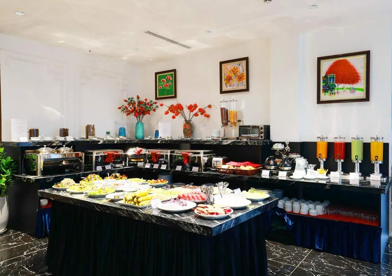 Buffet breakfast in Family Hanoi Hotel