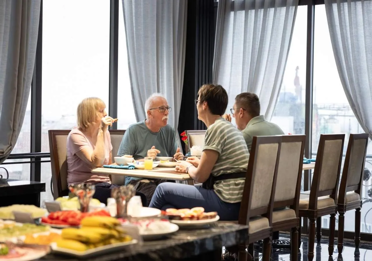 Breakfast in Family Hanoi Hotel